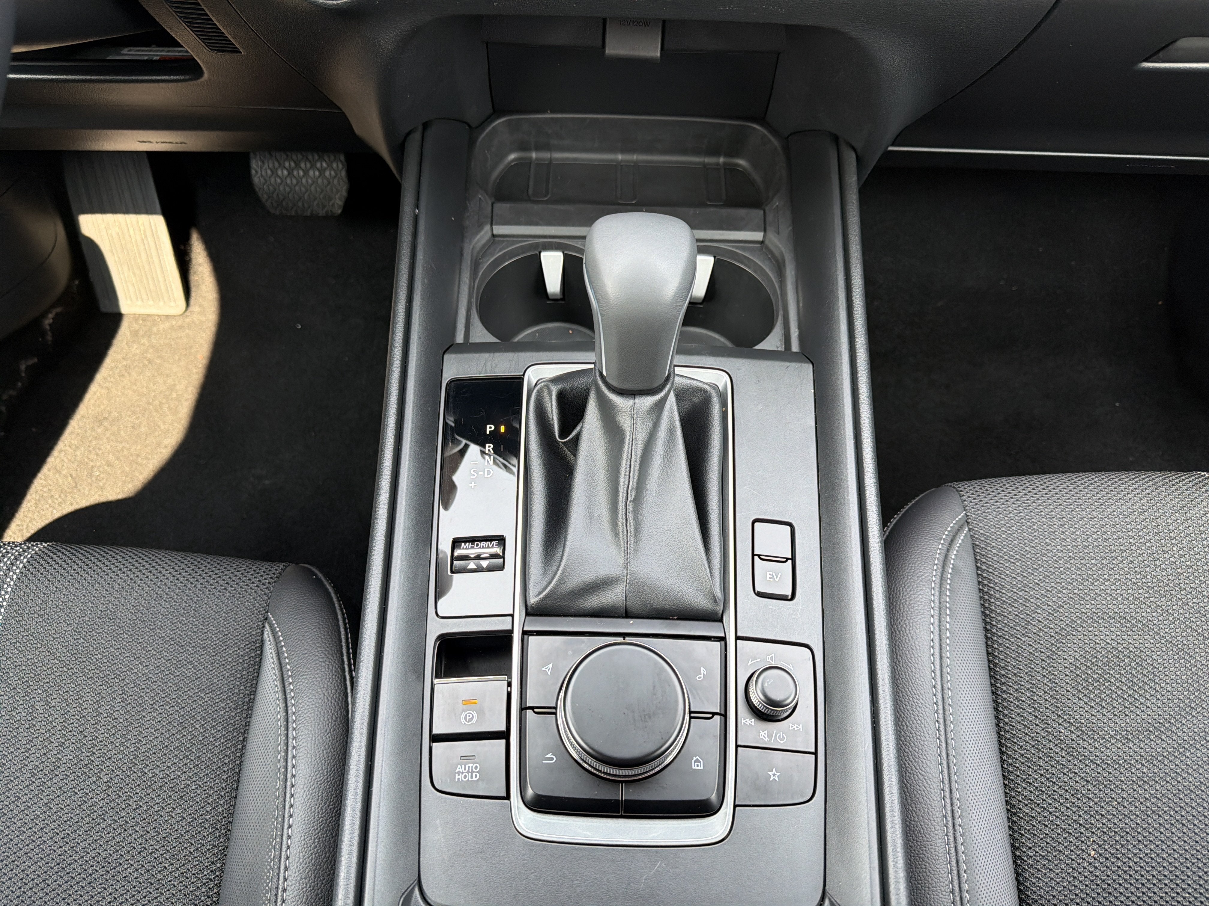 2025 Mazda Mazda CX-50 Hybrid Preferred Package AWD