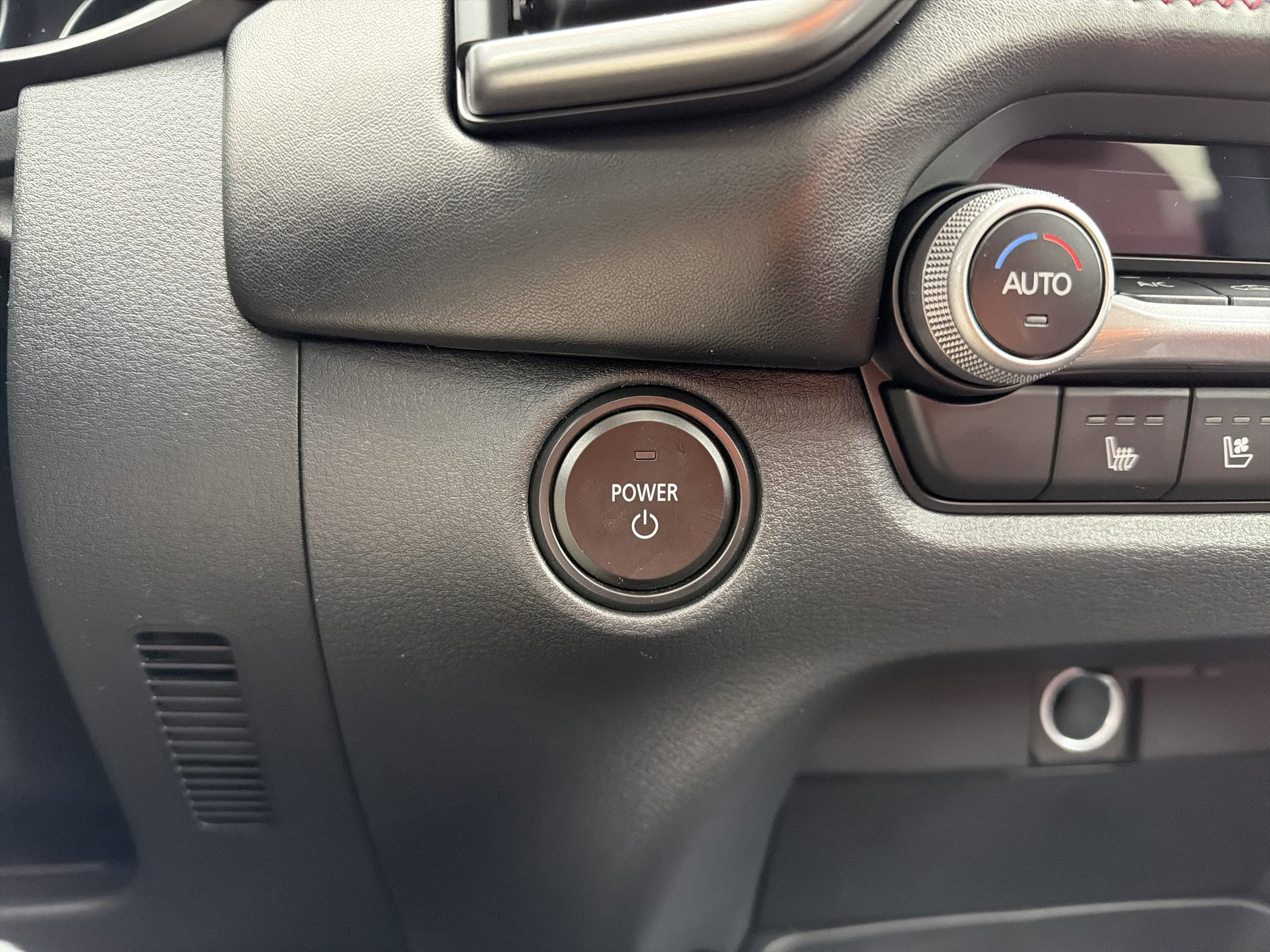 2026 Mazda Mazda CX-50 Hybrid Premium AWD