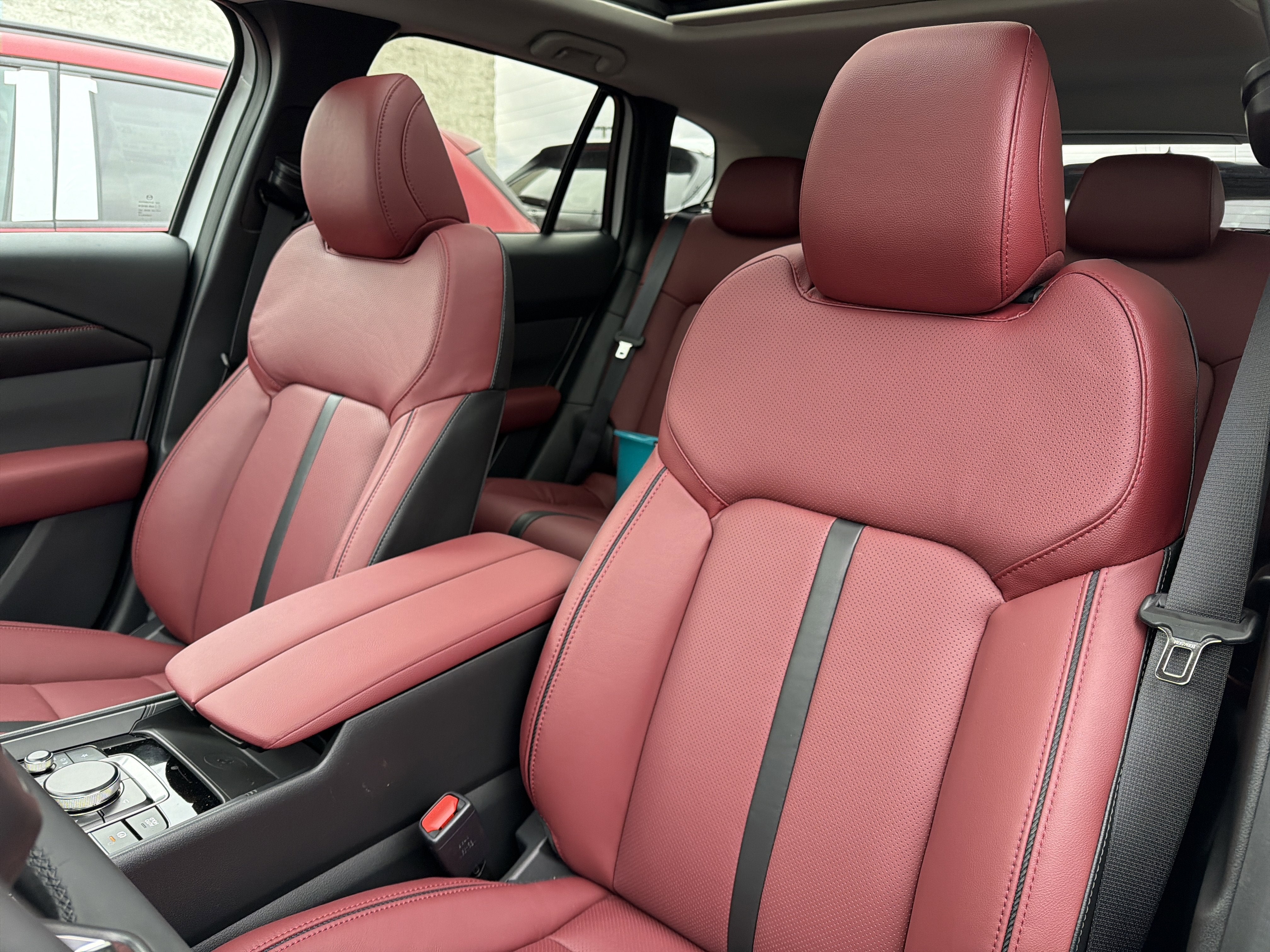 2026 Mazda Mazda CX-50 Hybrid Premium AWD