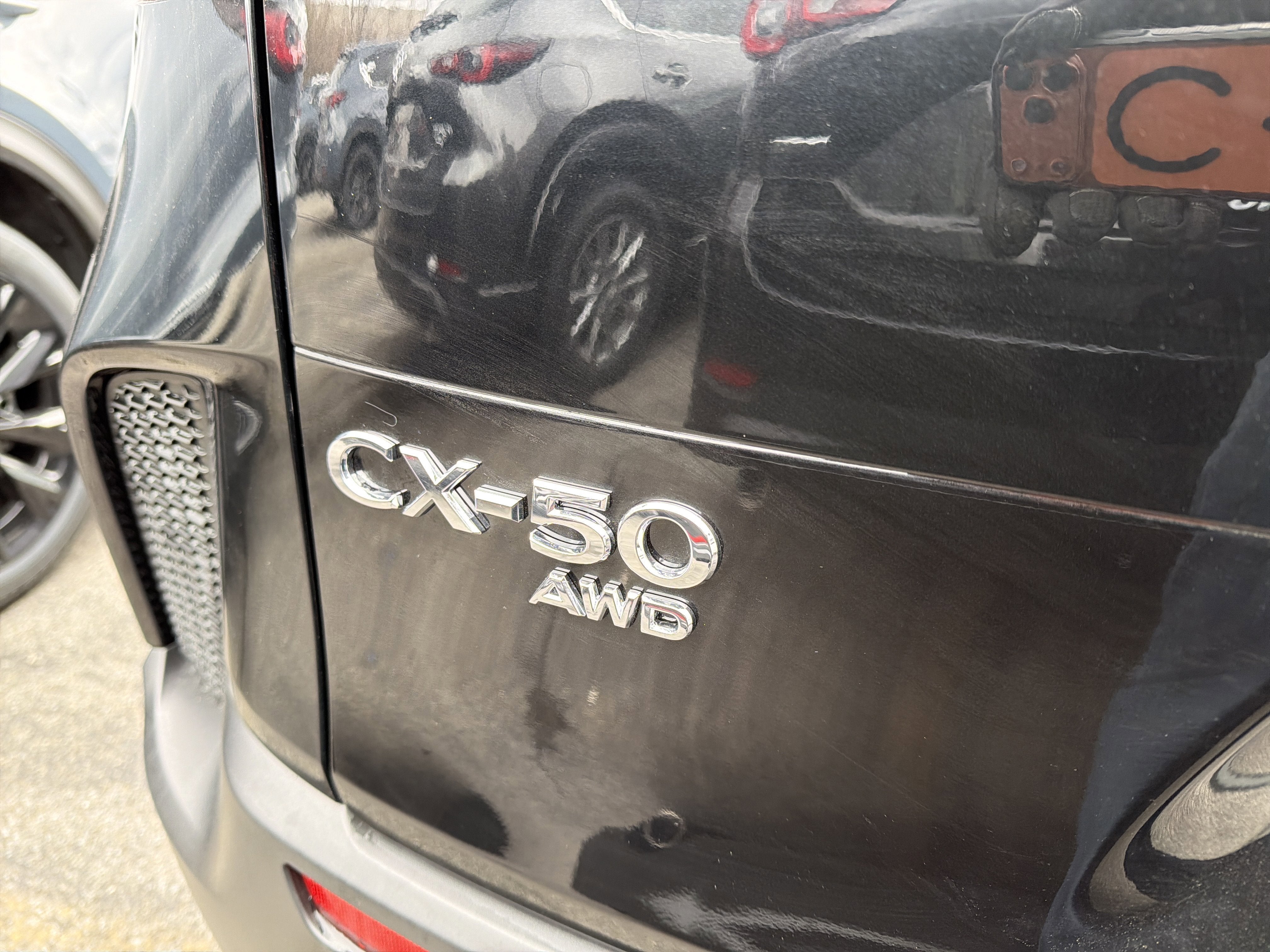 2026 Mazda Mazda CX-50 Hybrid Premium AWD