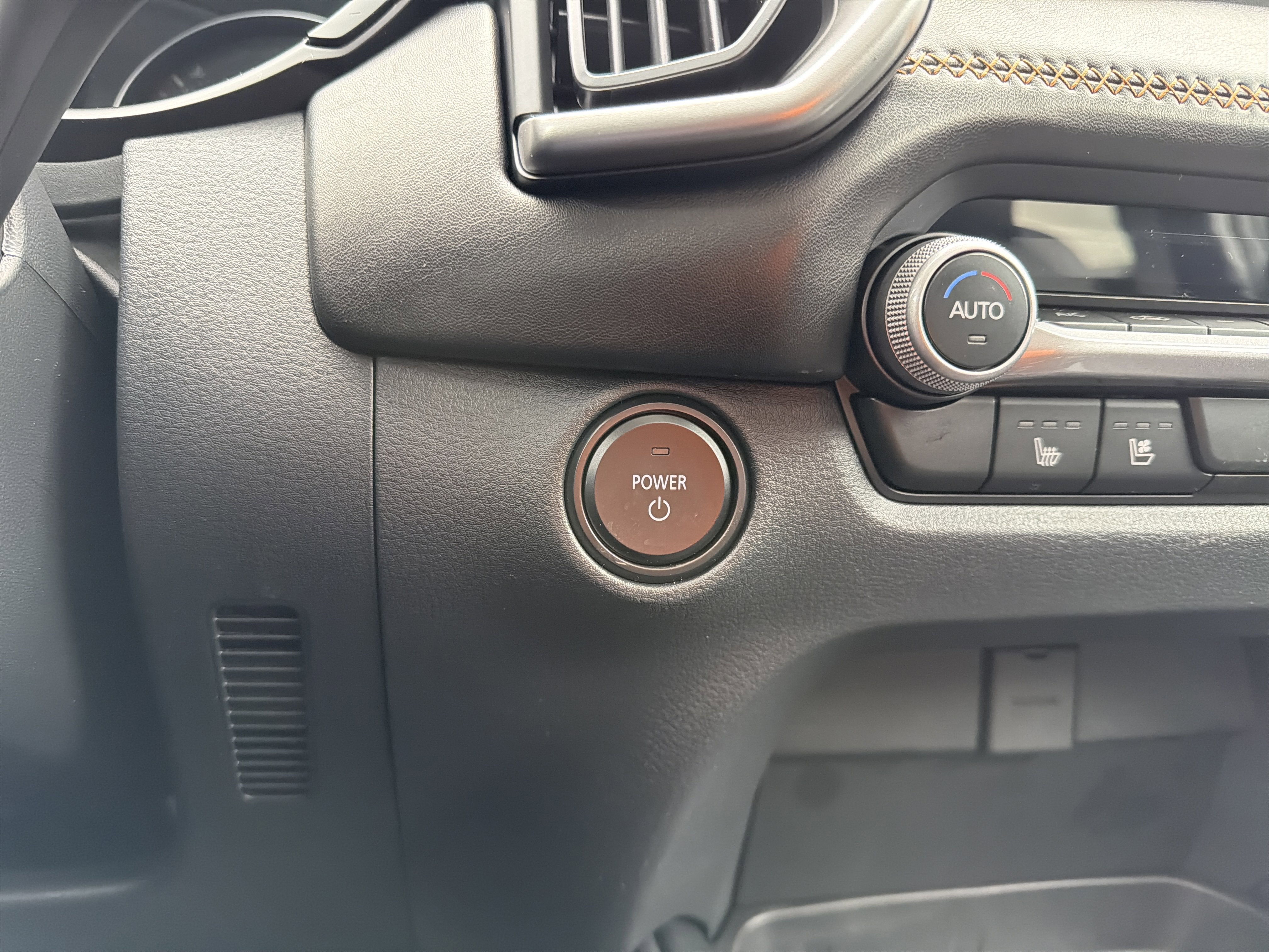 2026 Mazda Mazda CX-50 Hybrid Premium AWD