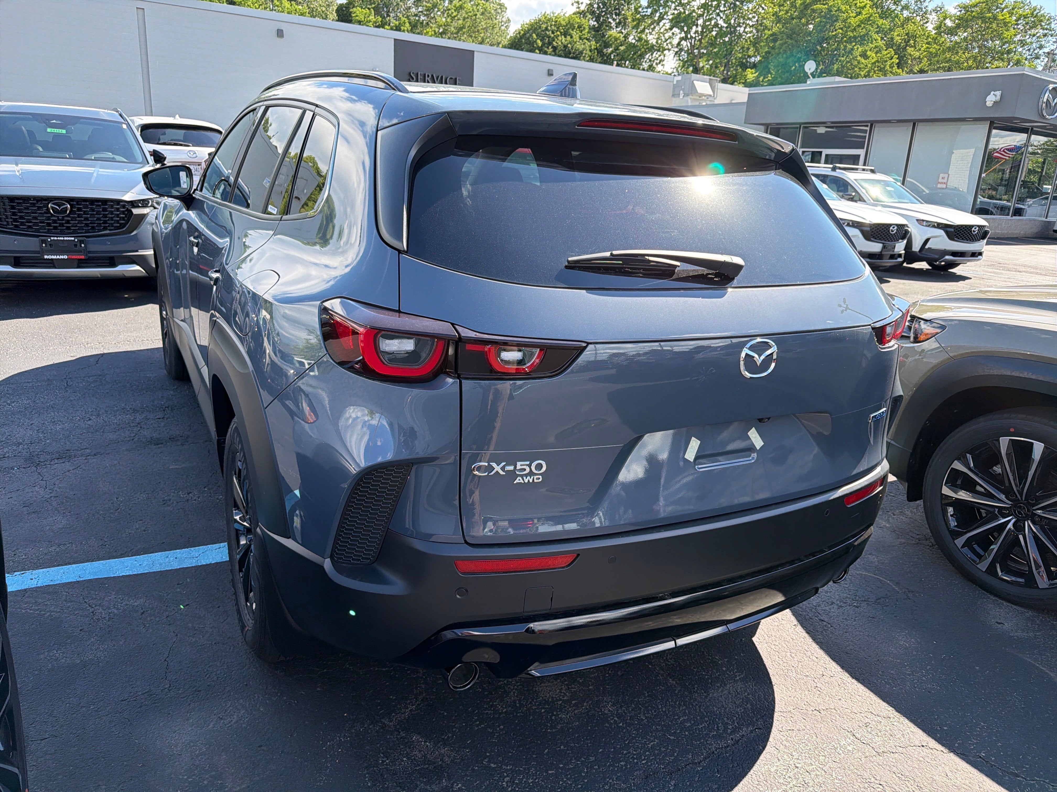 2026 Mazda Mazda CX-50 Hybrid Premium AWD