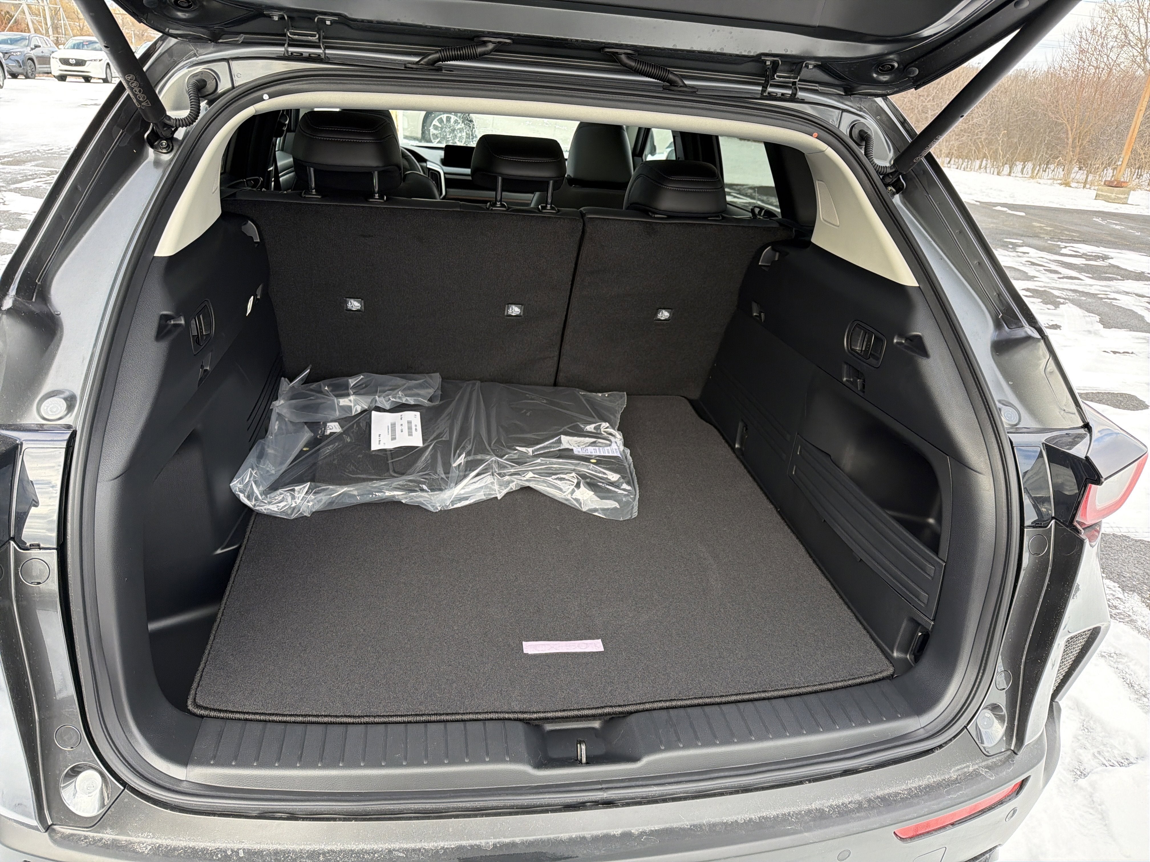 2026 Mazda Mazda CX-50 Hybrid Premium AWD