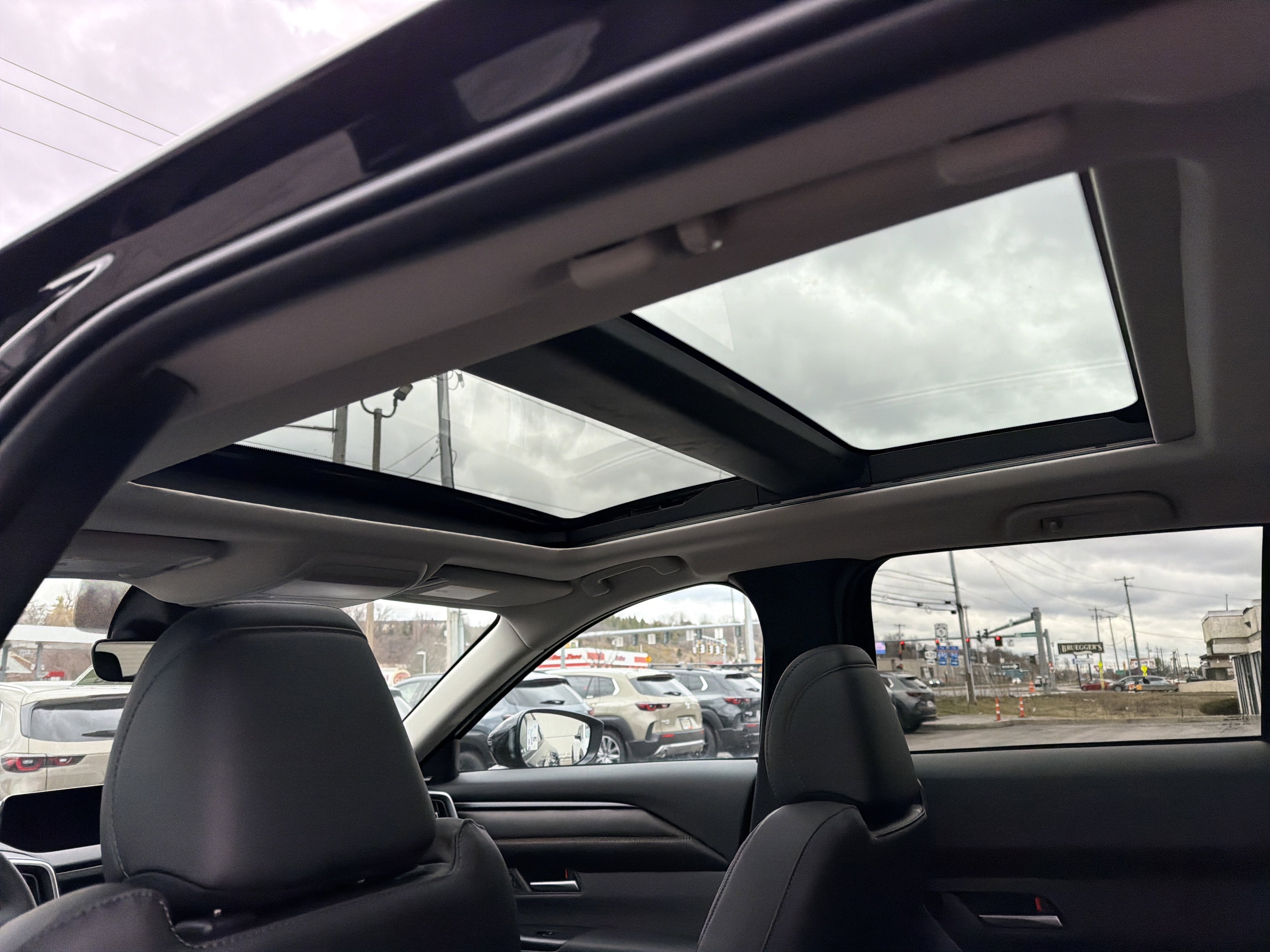 2026 Mazda Mazda CX-50 Hybrid Premium AWD