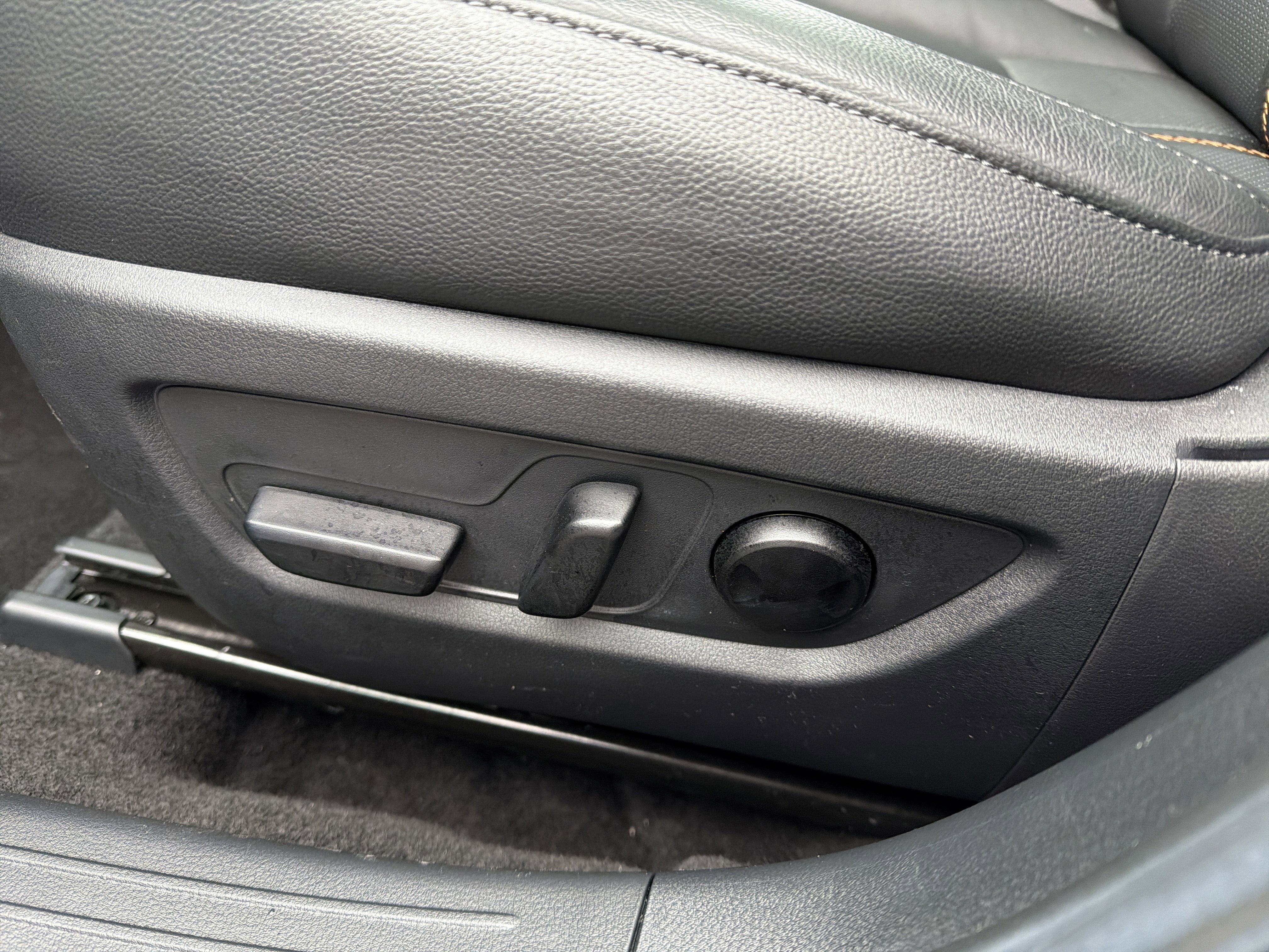 2025 Mazda Mazda CX-50 2.5 S Premium Plus Package