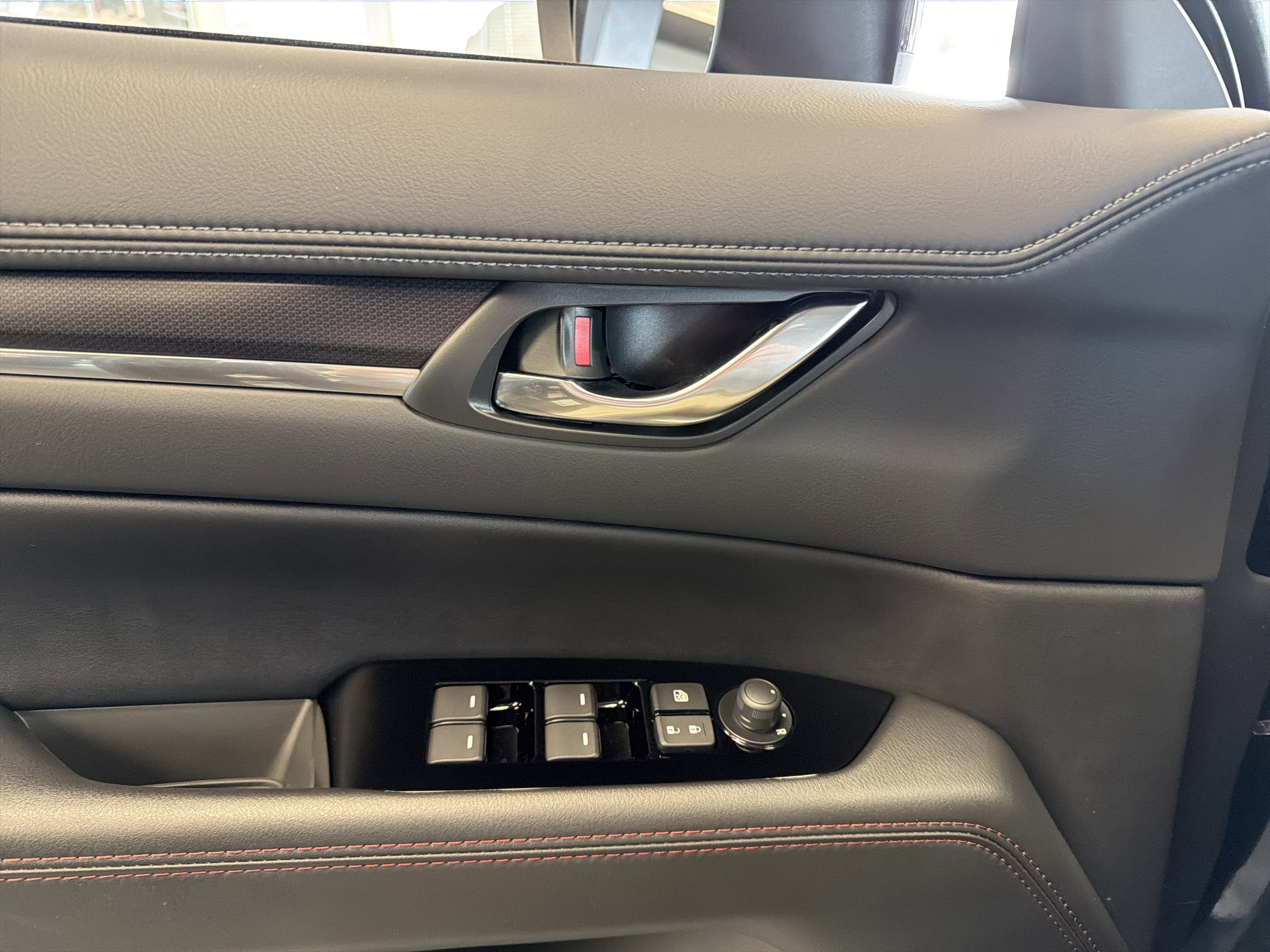 2025 Mazda Mazda CX-5 2.5 S Carbon Edition AWD