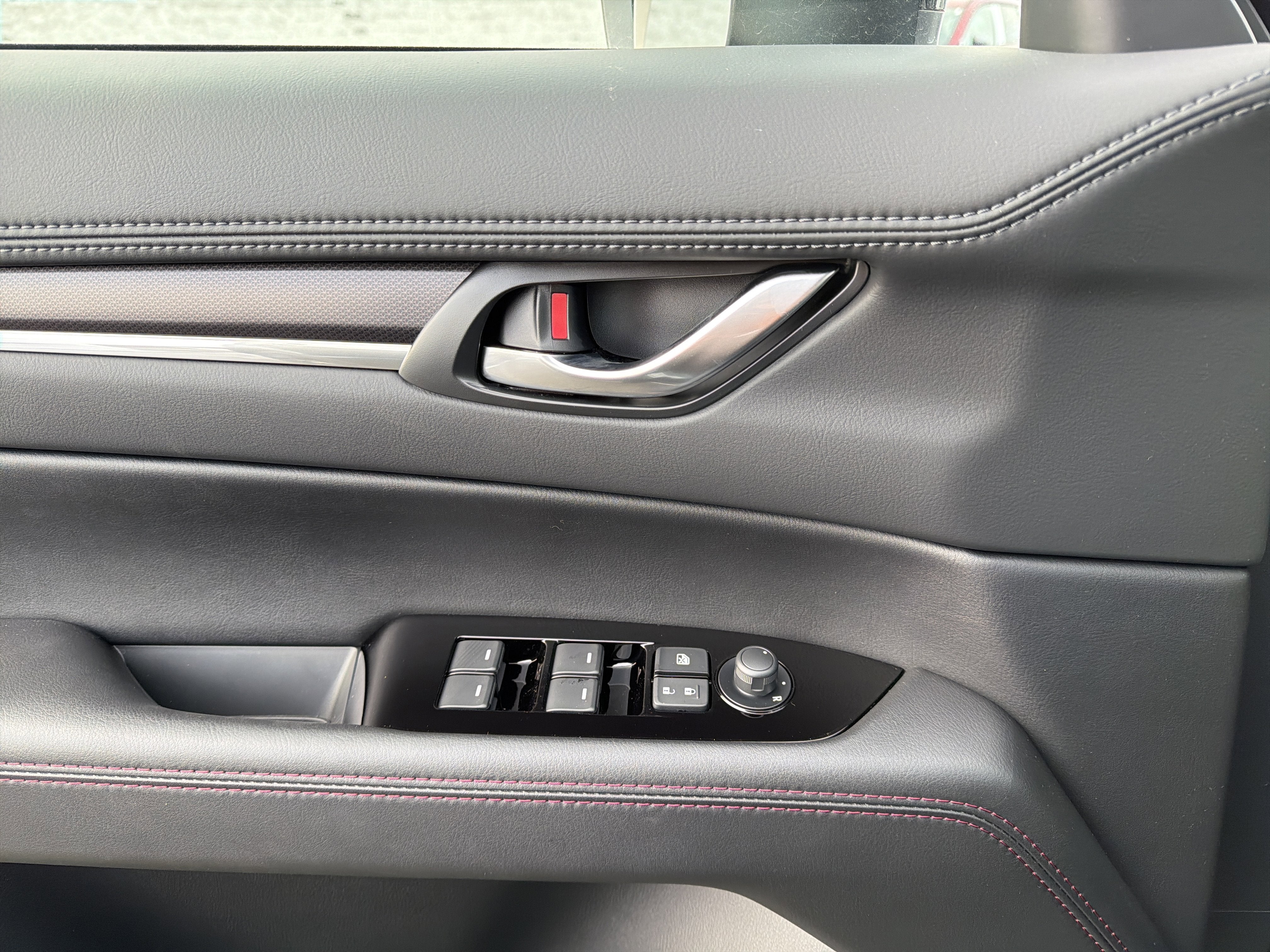 2025 Mazda Mazda CX-5 2.5 S Carbon Edition AWD