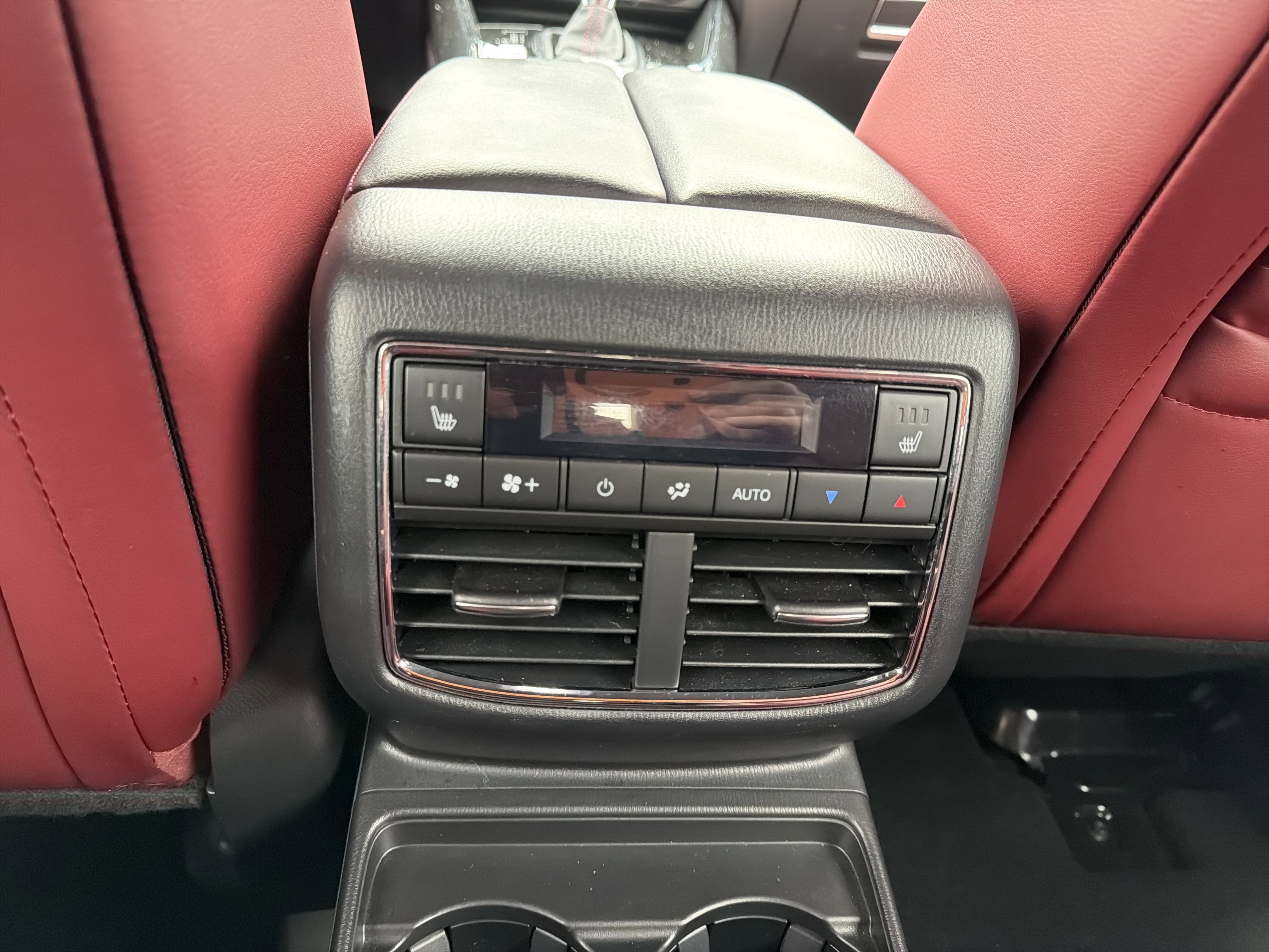 2023 Mazda Mazda CX-9 Carbon Edition