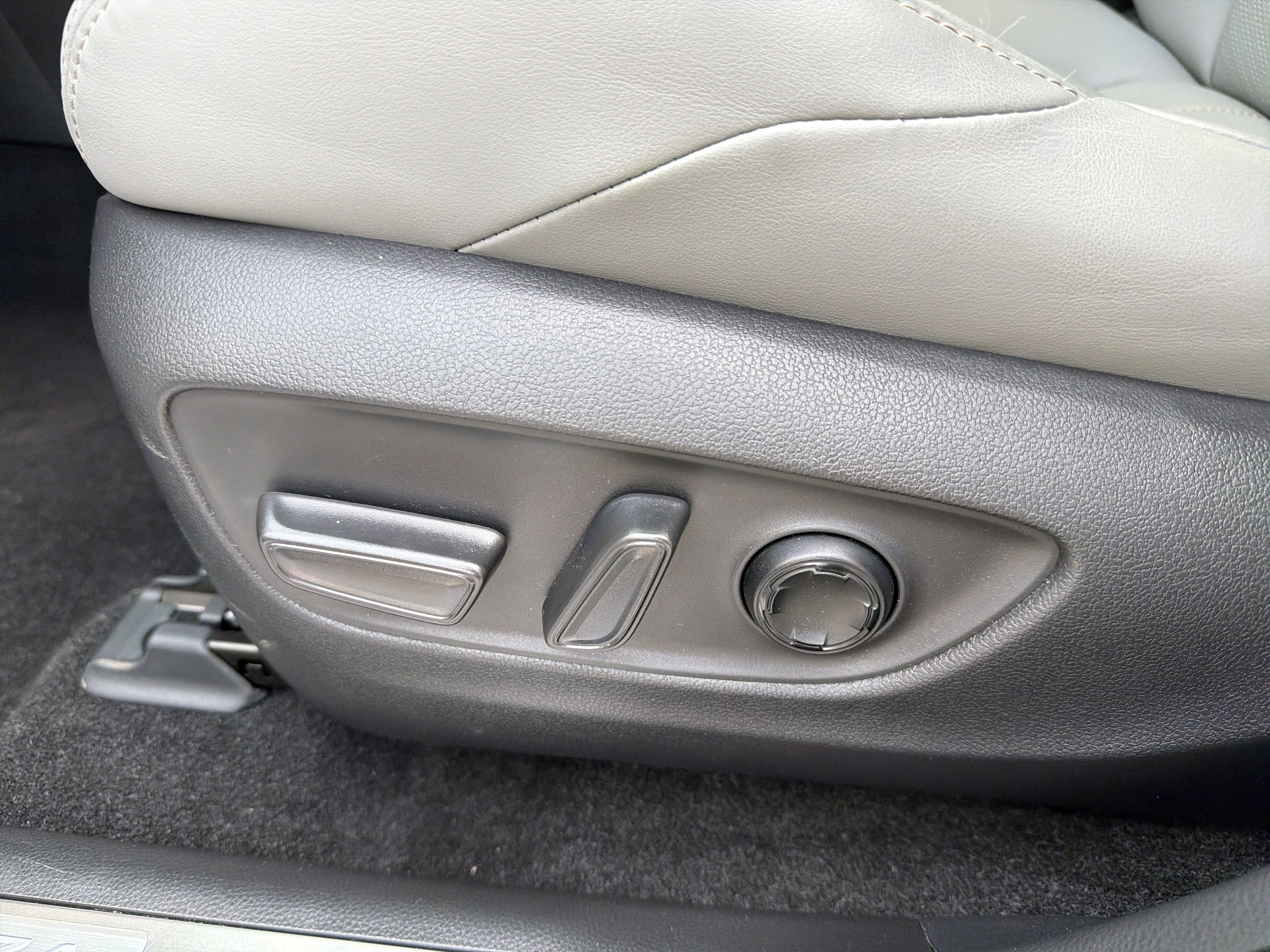 2023 Toyota Venza Limited