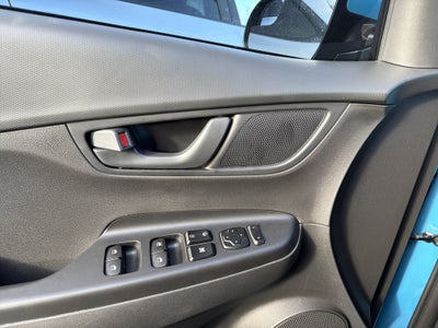 2022 Hyundai Kona SE