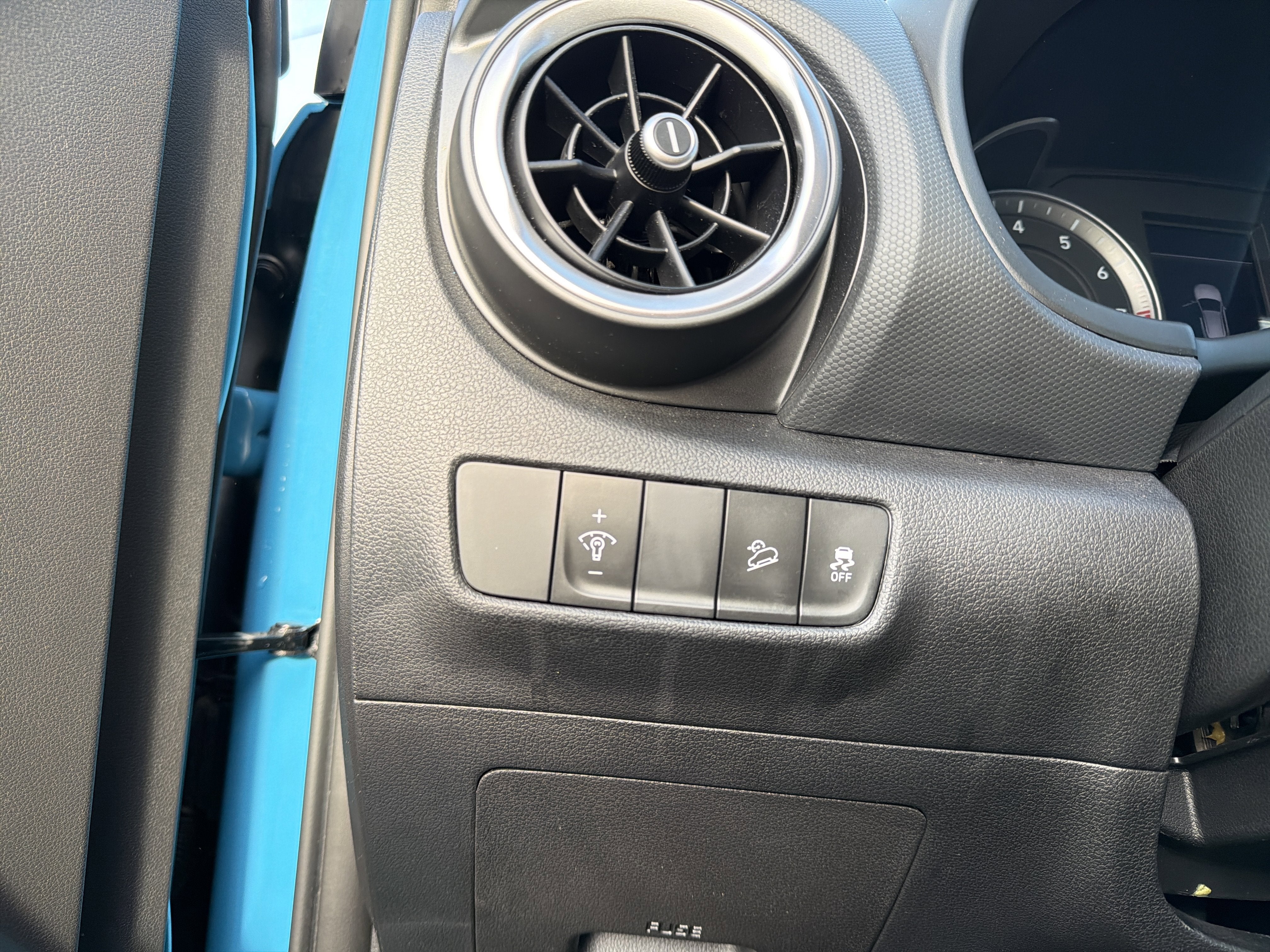 2022 Hyundai Kona SE