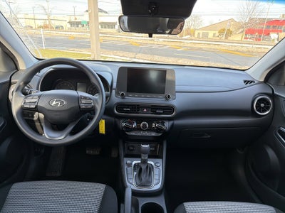 2022 Hyundai Kona SE