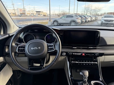 2024 Kia Carnival EX