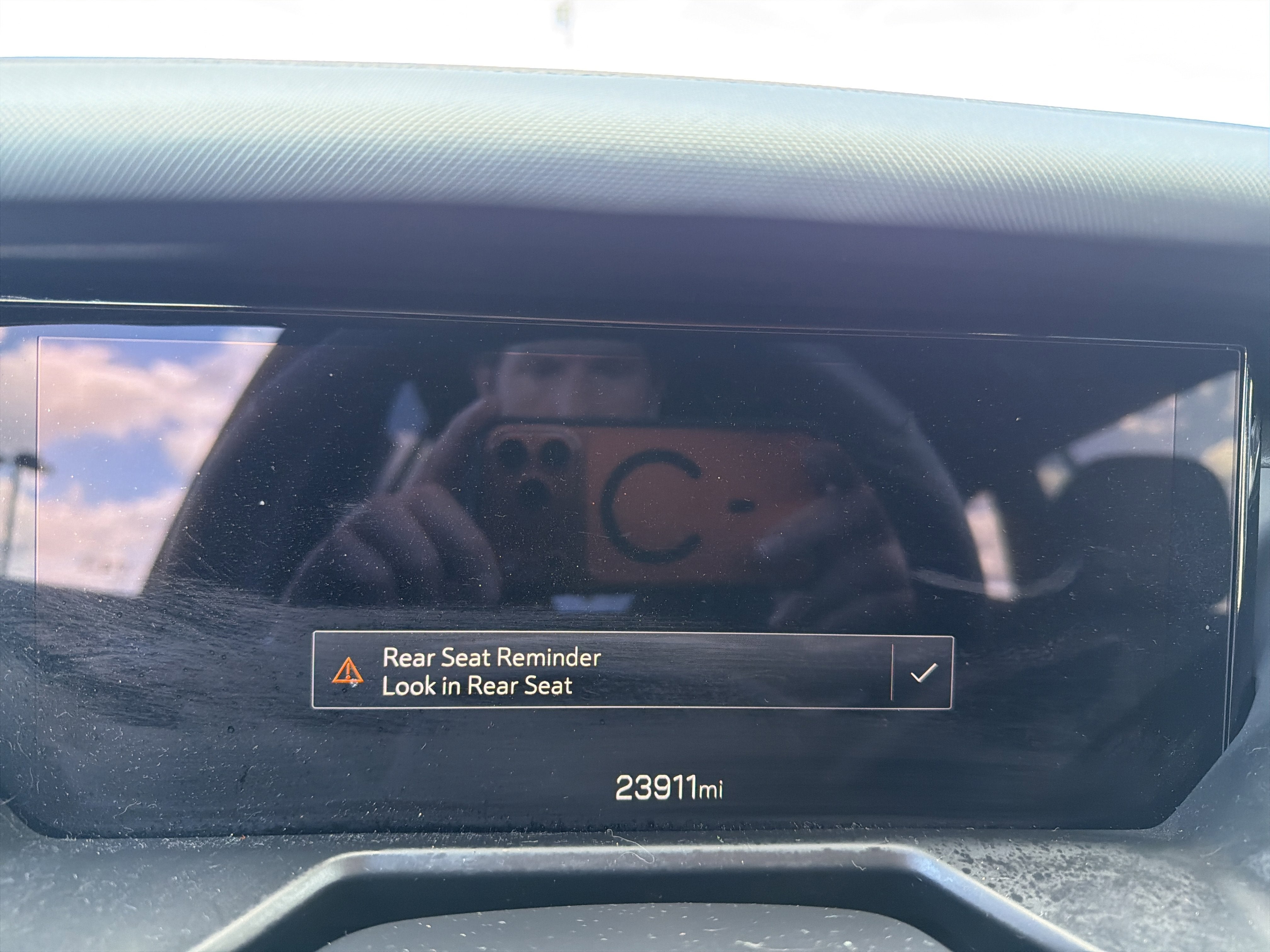 2025 GMC Acadia AWD AT4