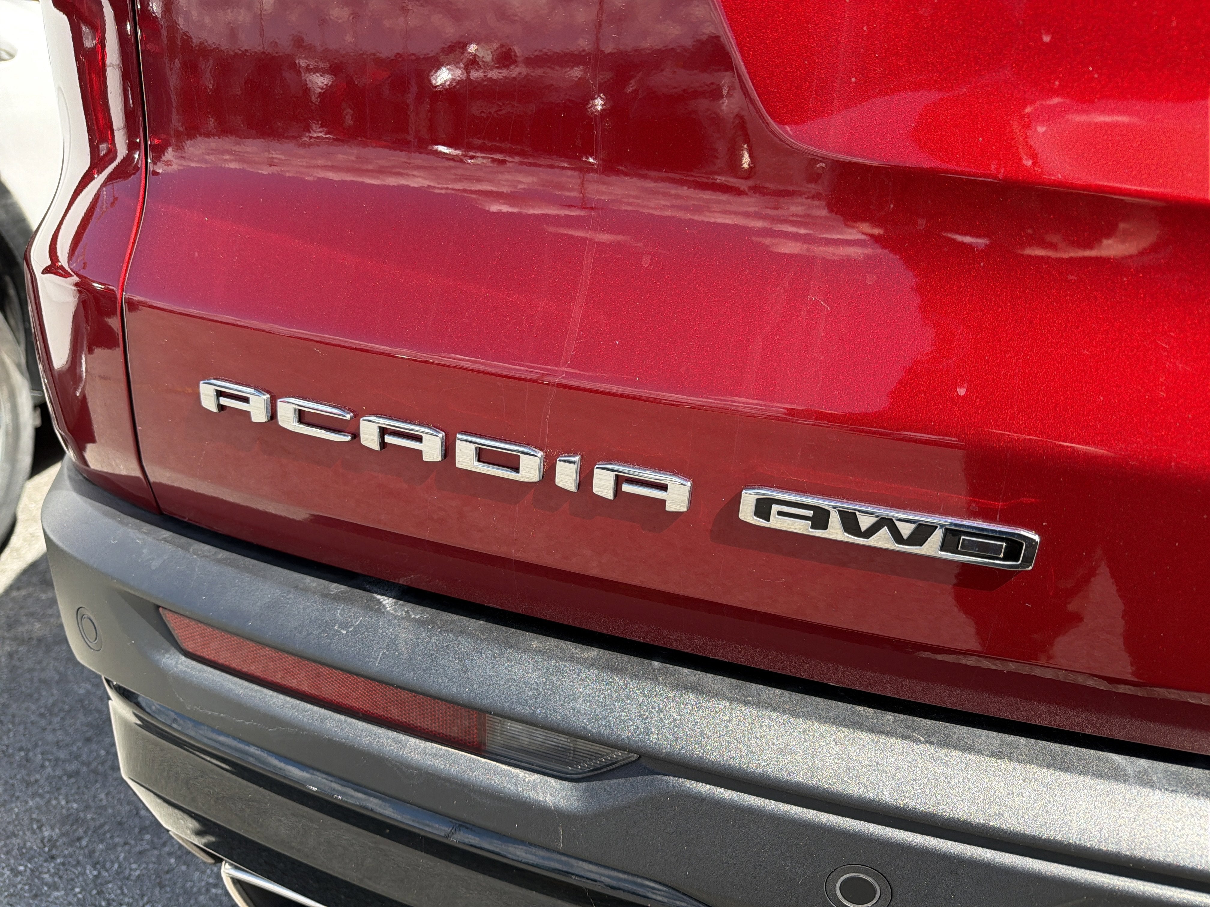 2025 GMC Acadia AWD AT4