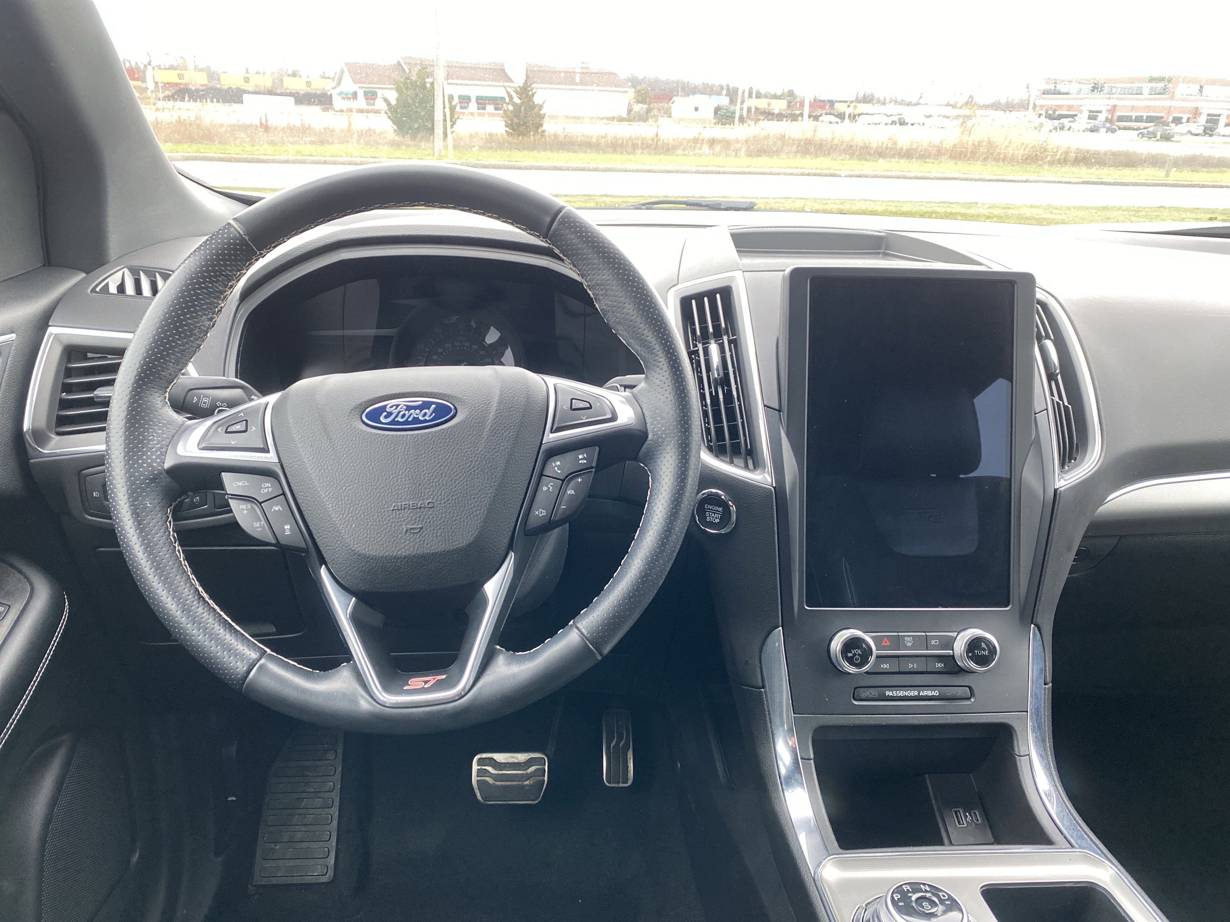 2022 Ford Edge ST