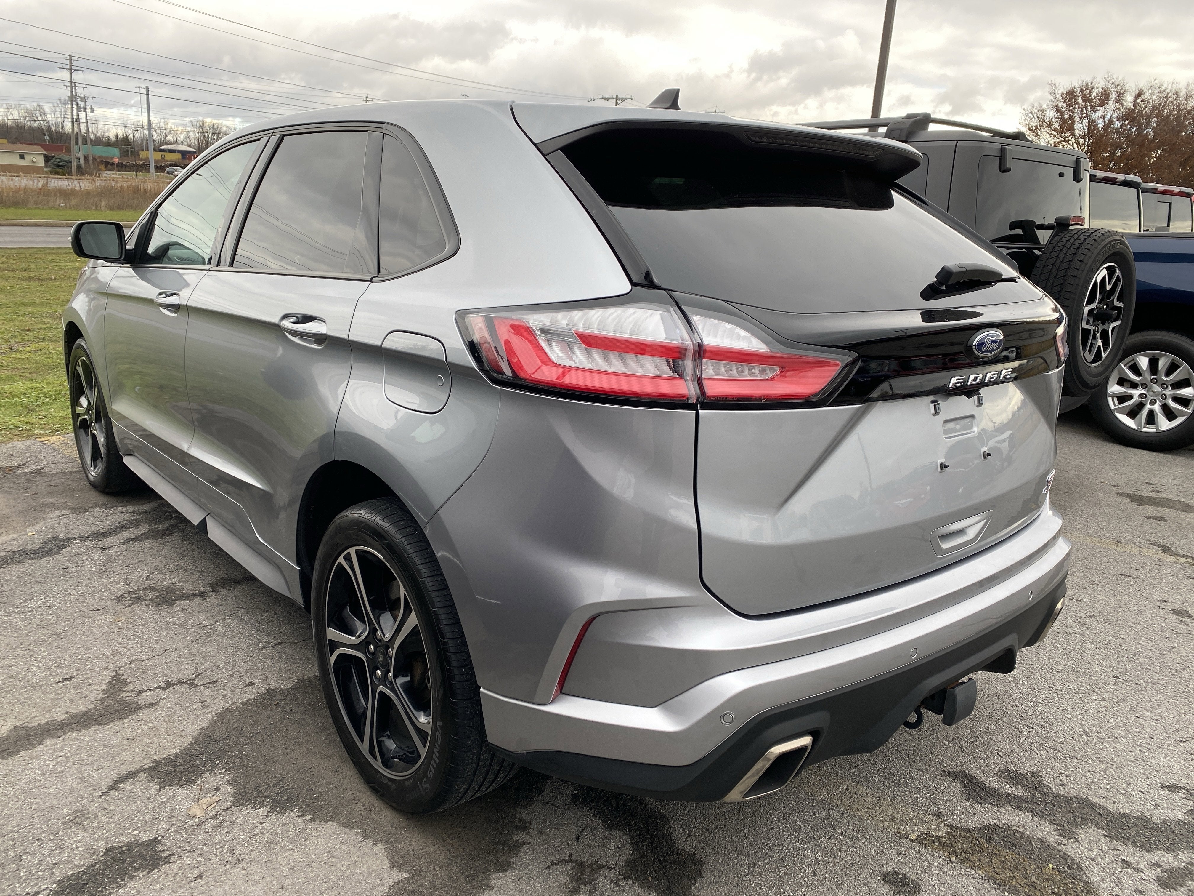 2022 Ford Edge ST