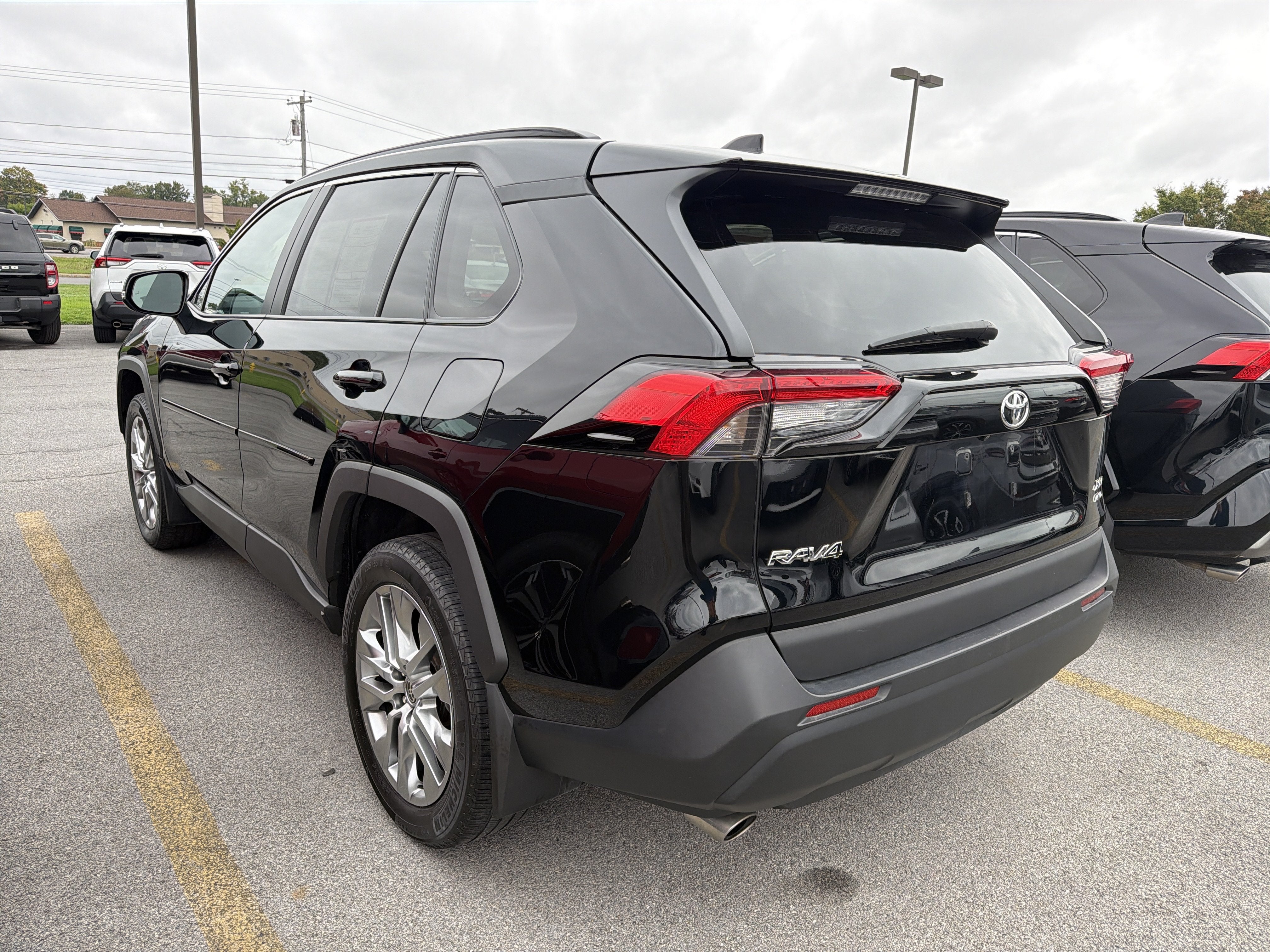 2024 Toyota RAV4 XLE Premium