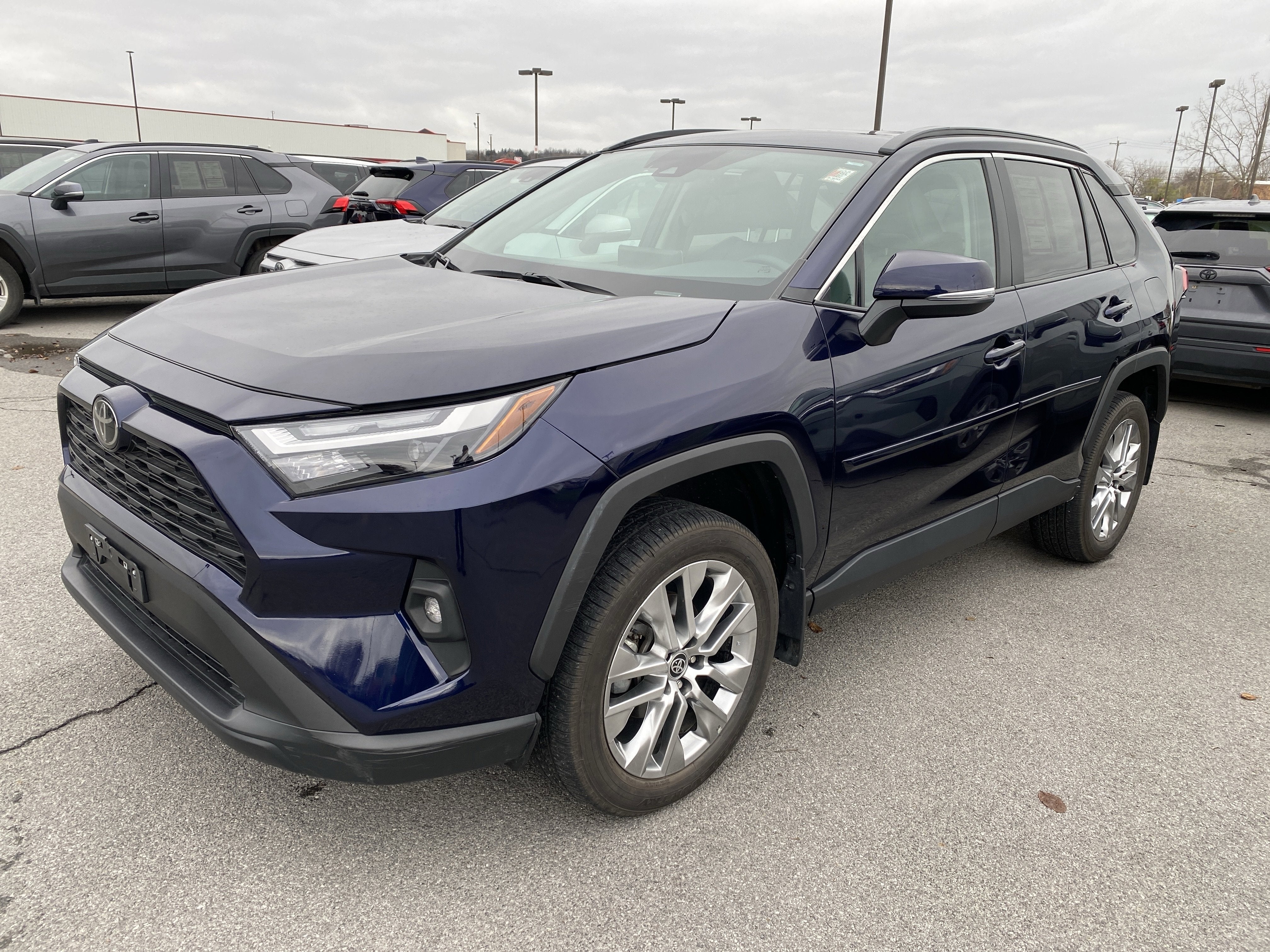2024 Toyota RAV4 XLE Premium