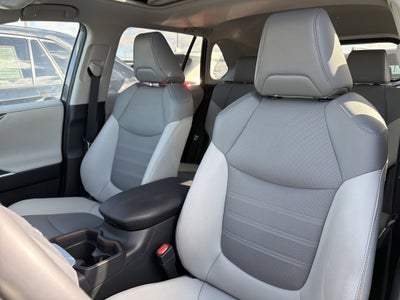 2019 Toyota RAV4 Hybrid Limited