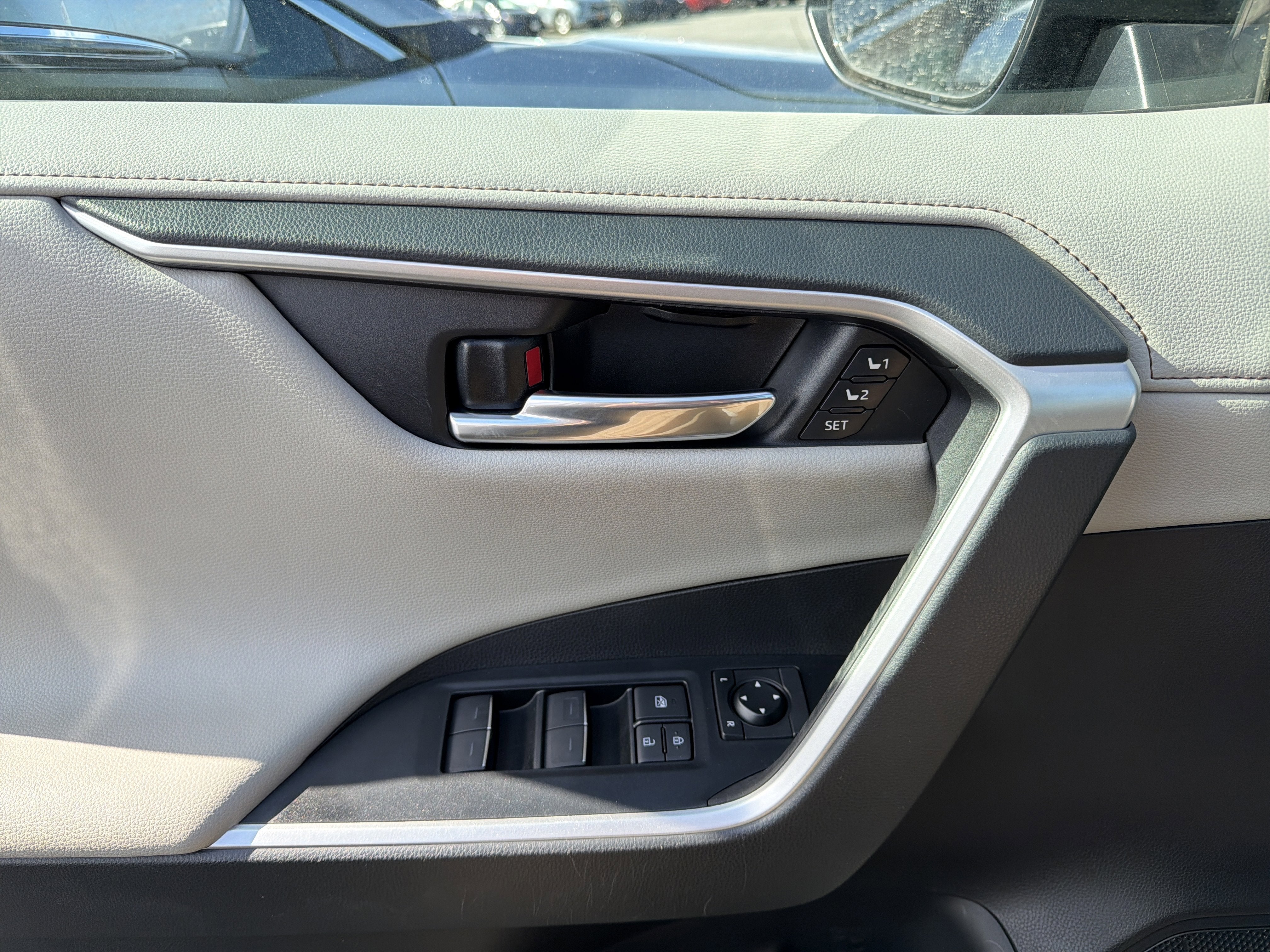 2019 Toyota RAV4 Hybrid Limited