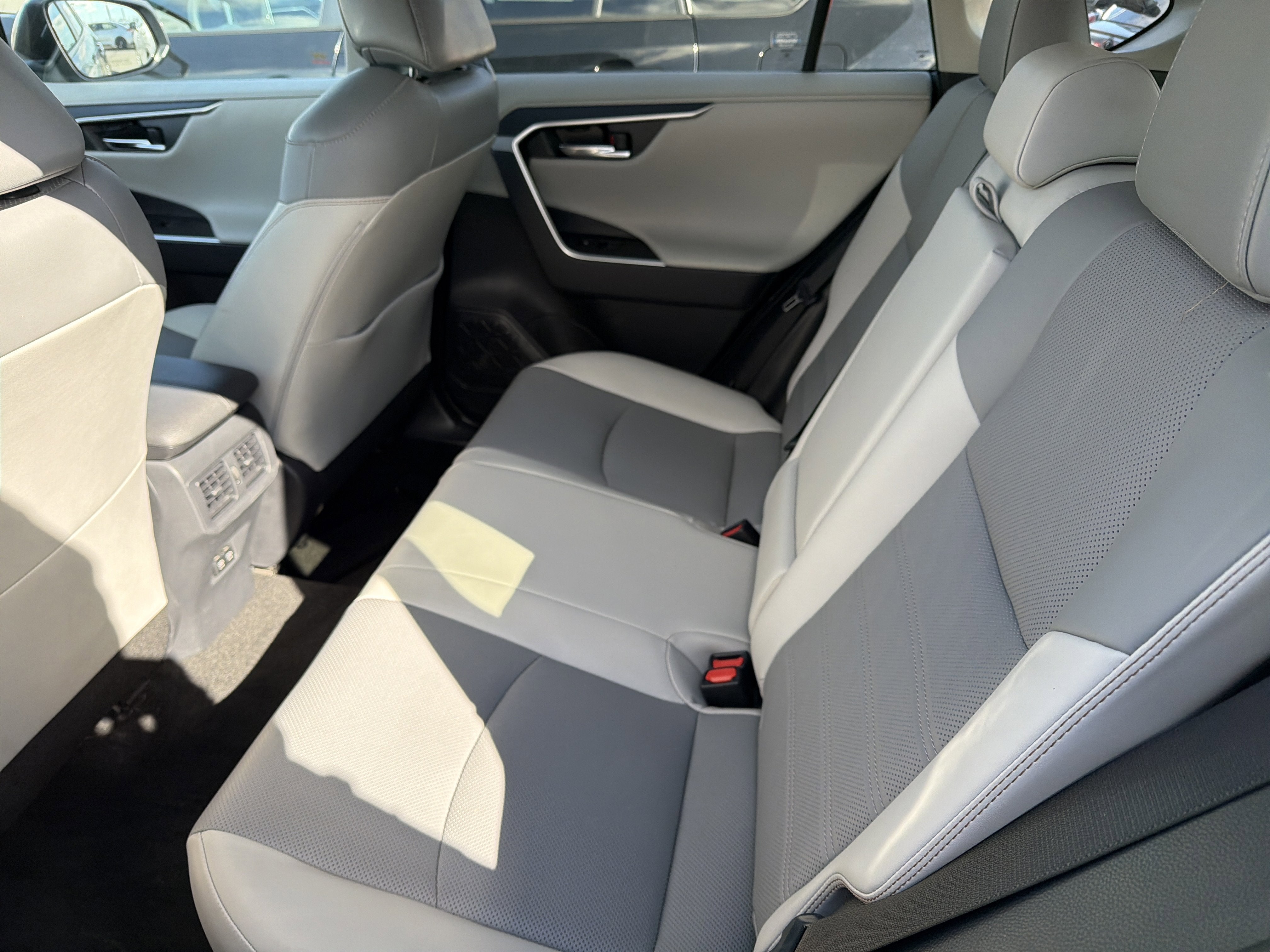 2019 Toyota RAV4 Hybrid Limited