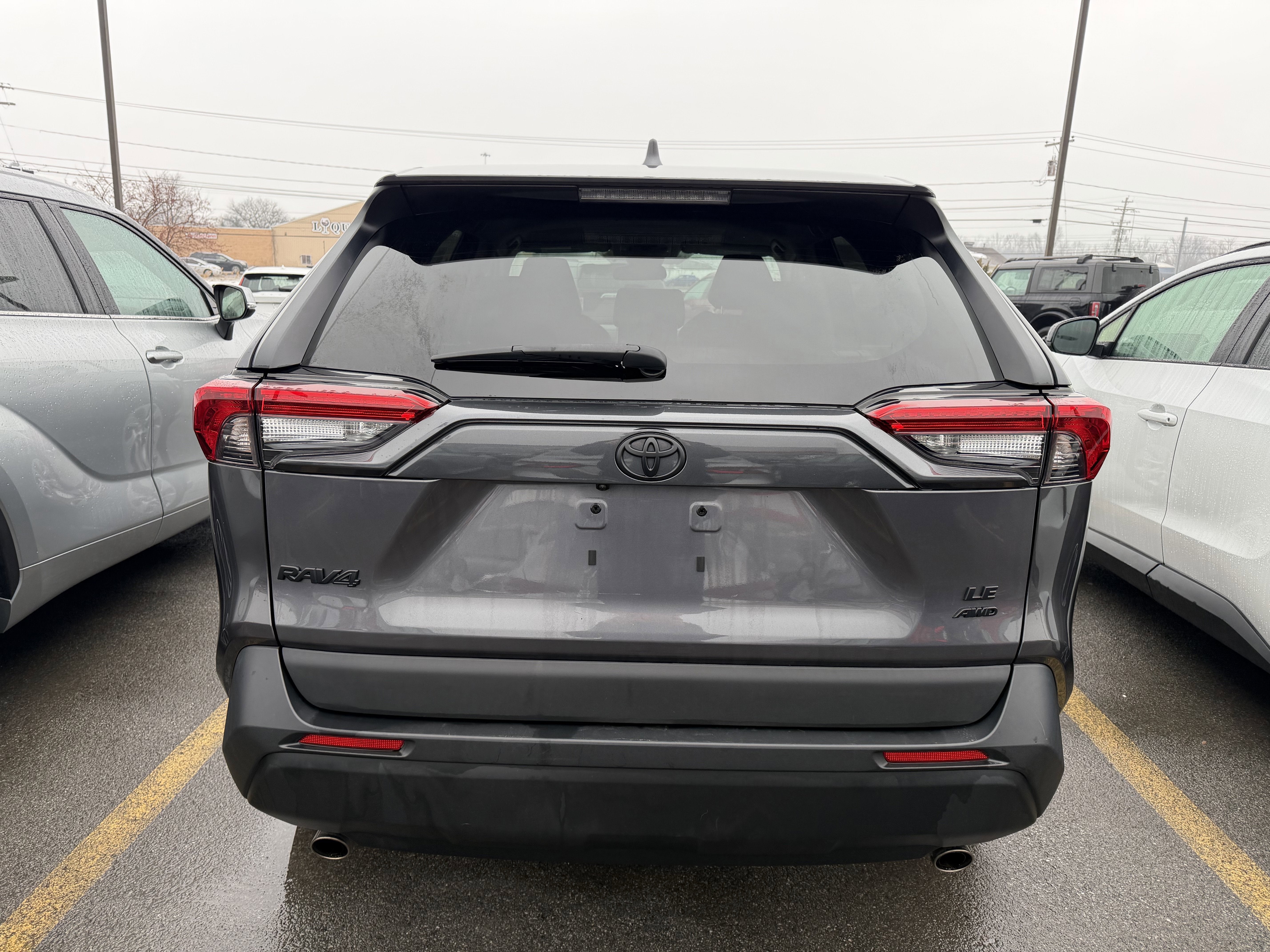 2023 Toyota RAV4 LE