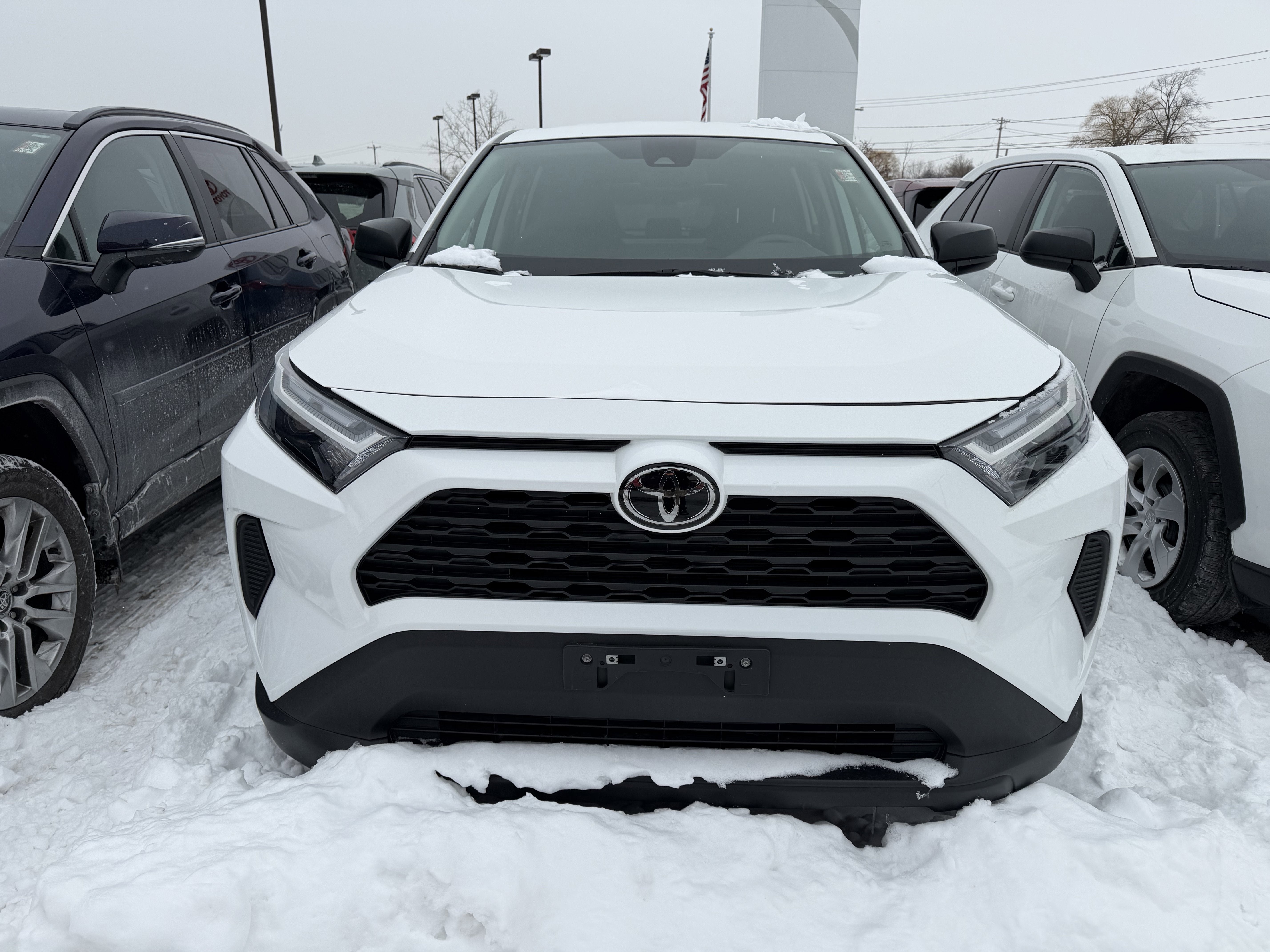 2023 Toyota RAV4 LE