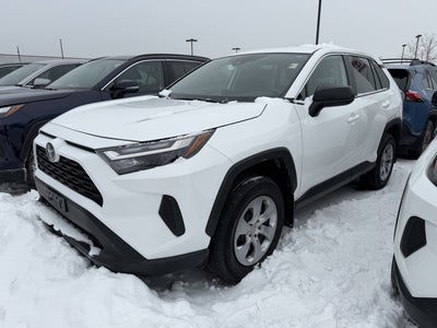 2023 Toyota RAV4 LE