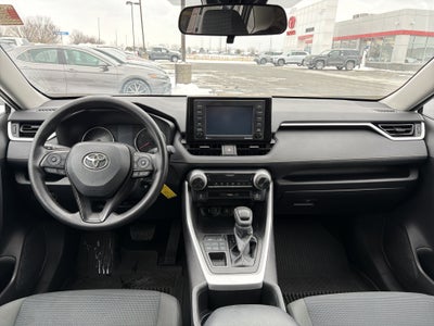 2022 Toyota RAV4 LE