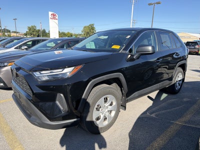 2023 Toyota RAV4 LE
