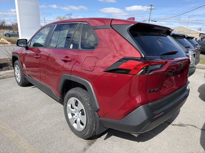 2023 Toyota RAV4 LE