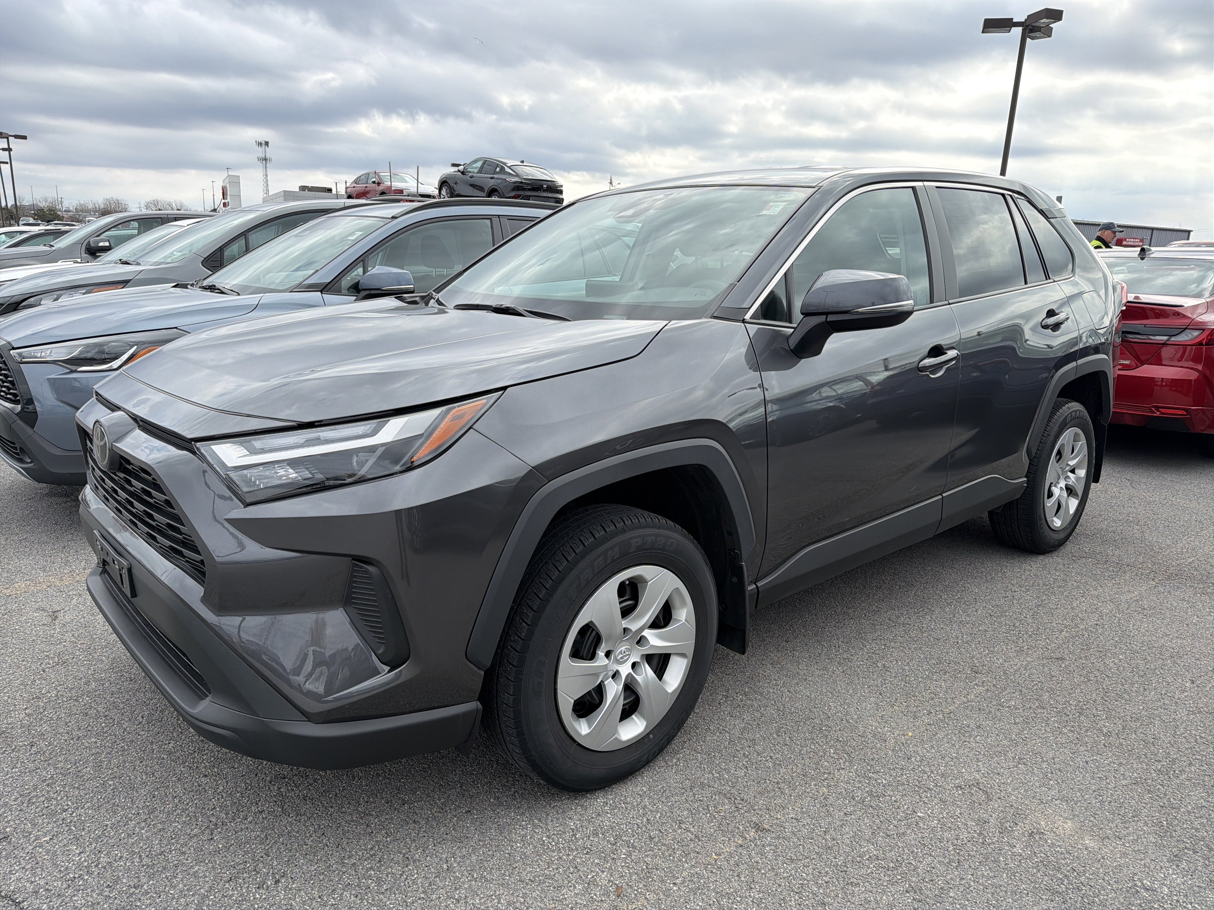 2023 Toyota RAV4 LE