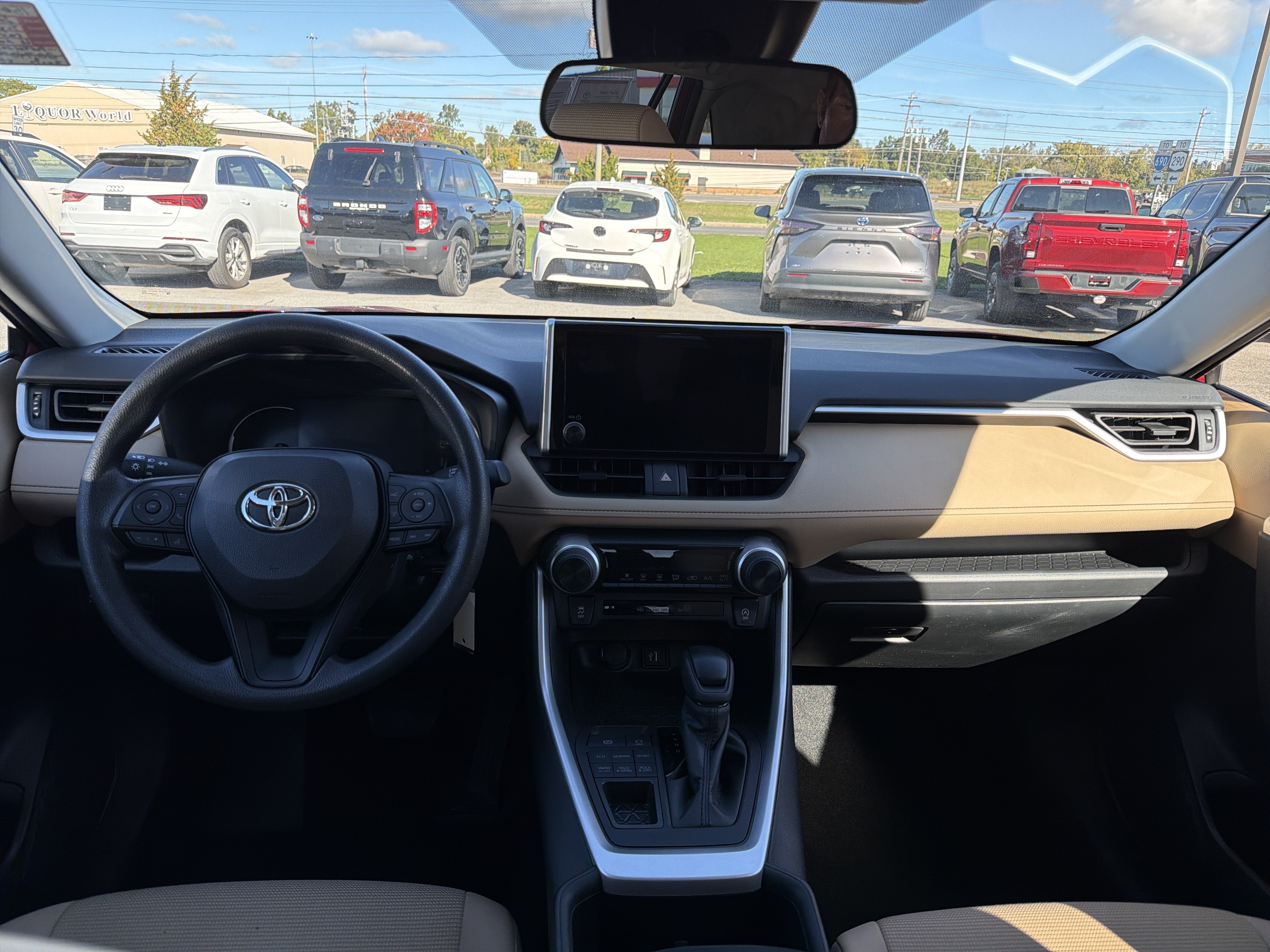 2023 Toyota RAV4 LE