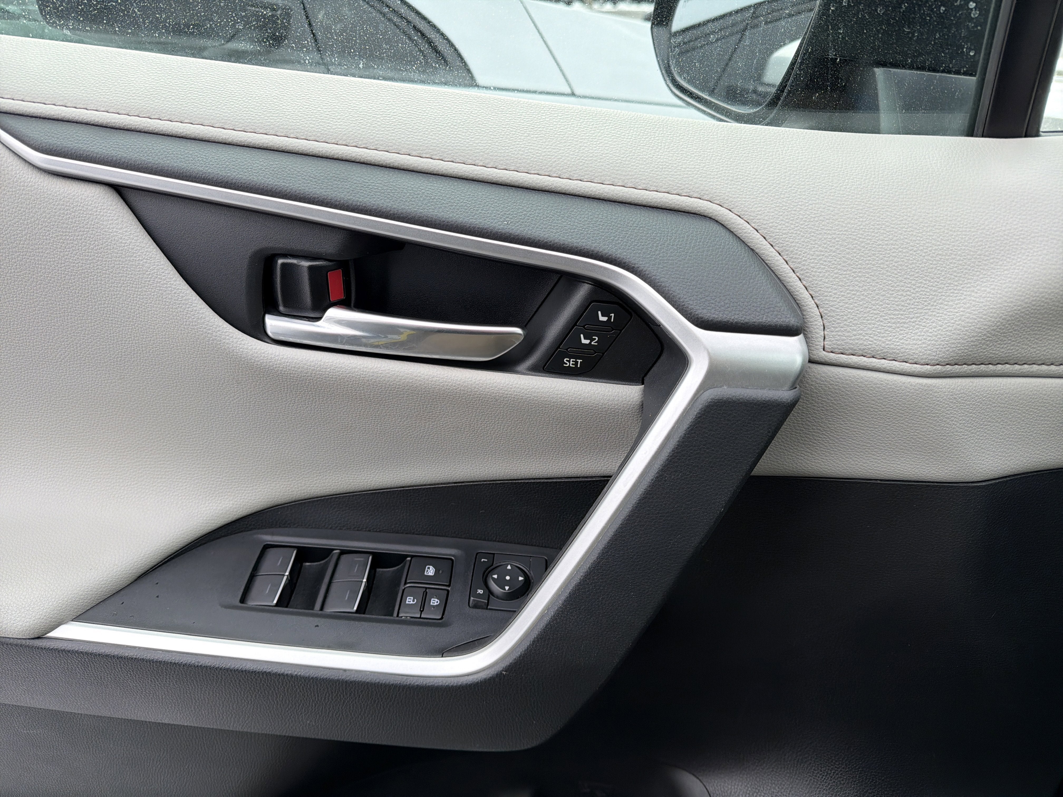 2023 Toyota RAV4 Limited