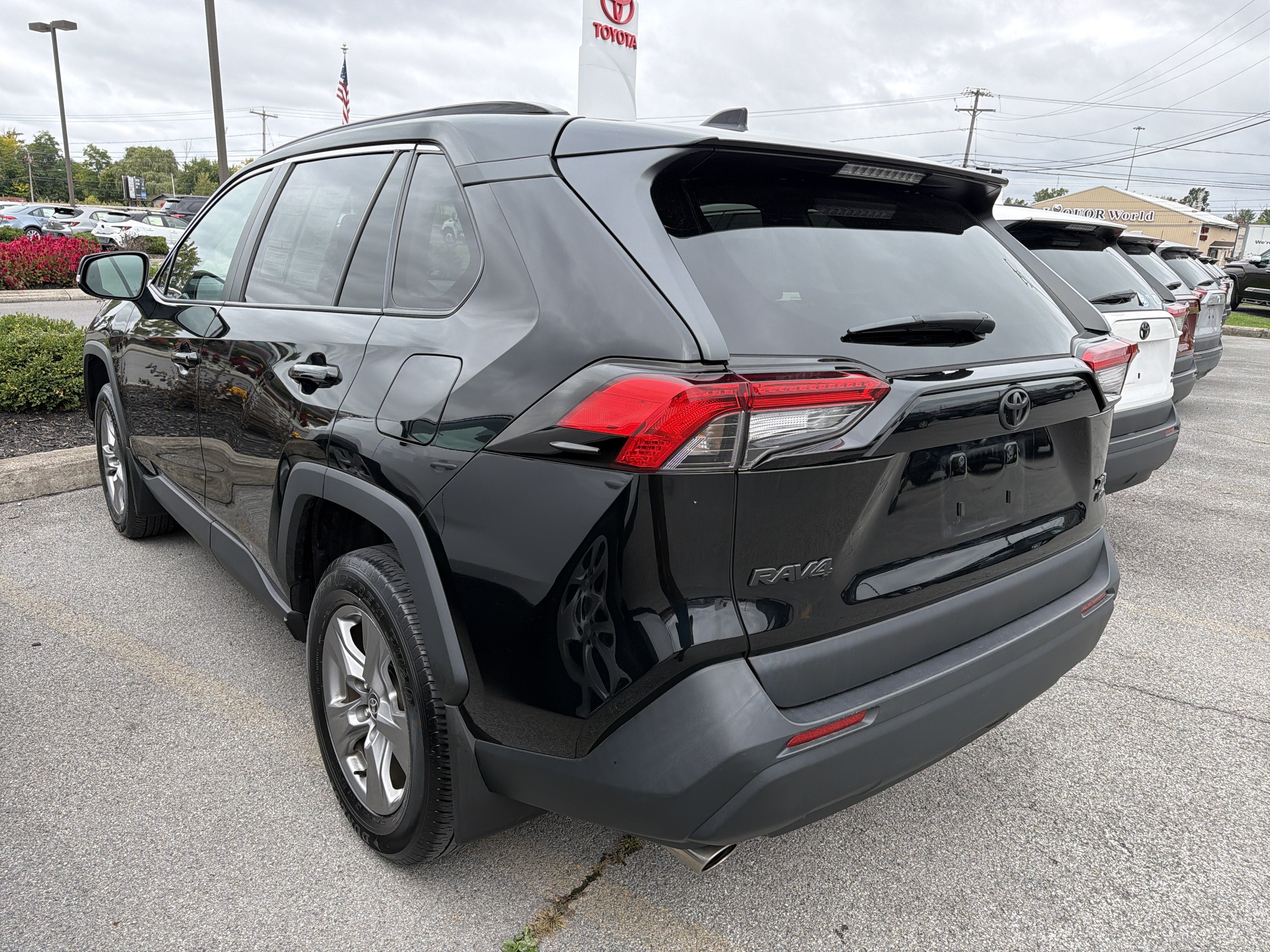 2023 Toyota RAV4 XLE