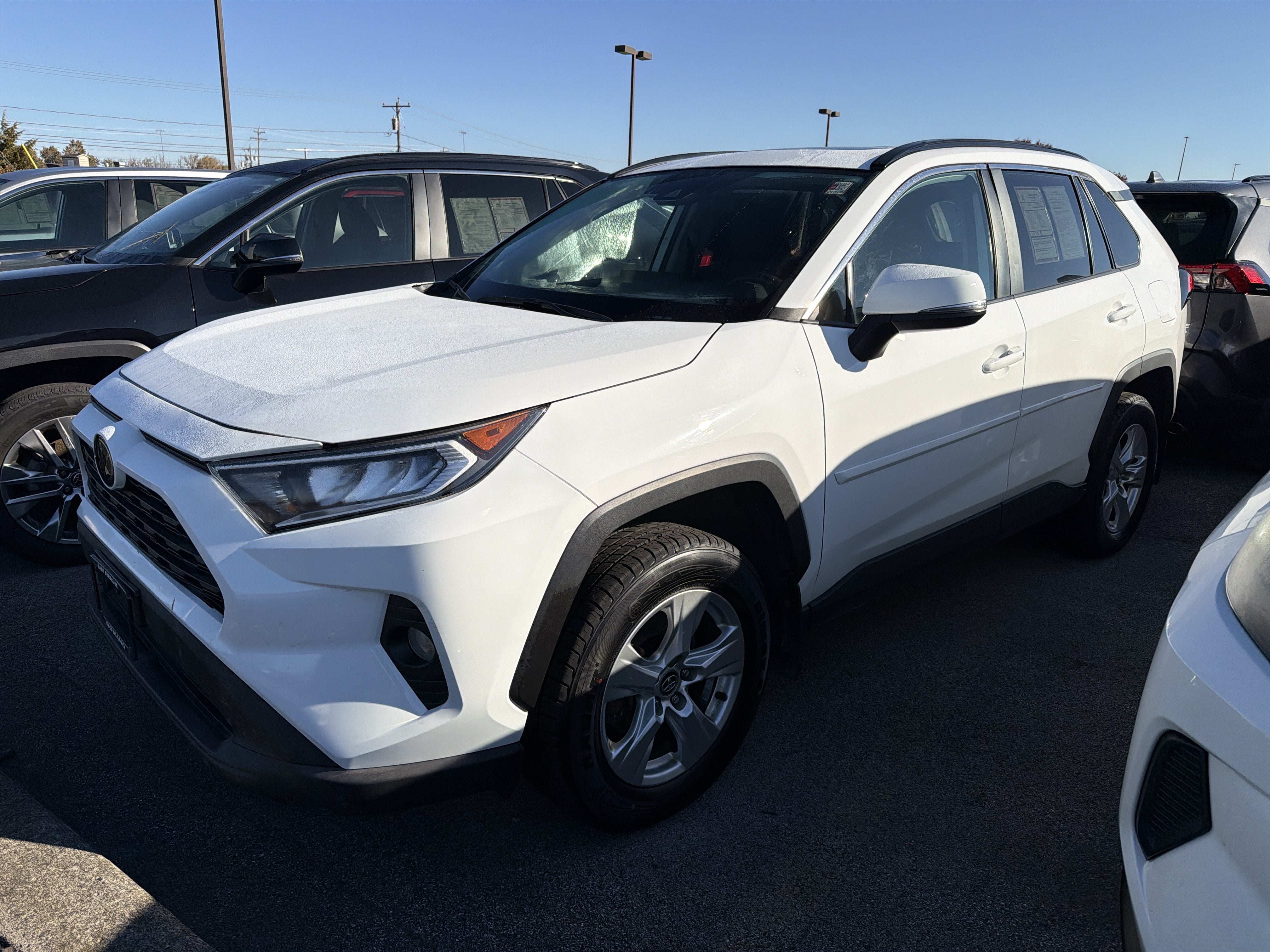 2020 Toyota RAV4 XLE
