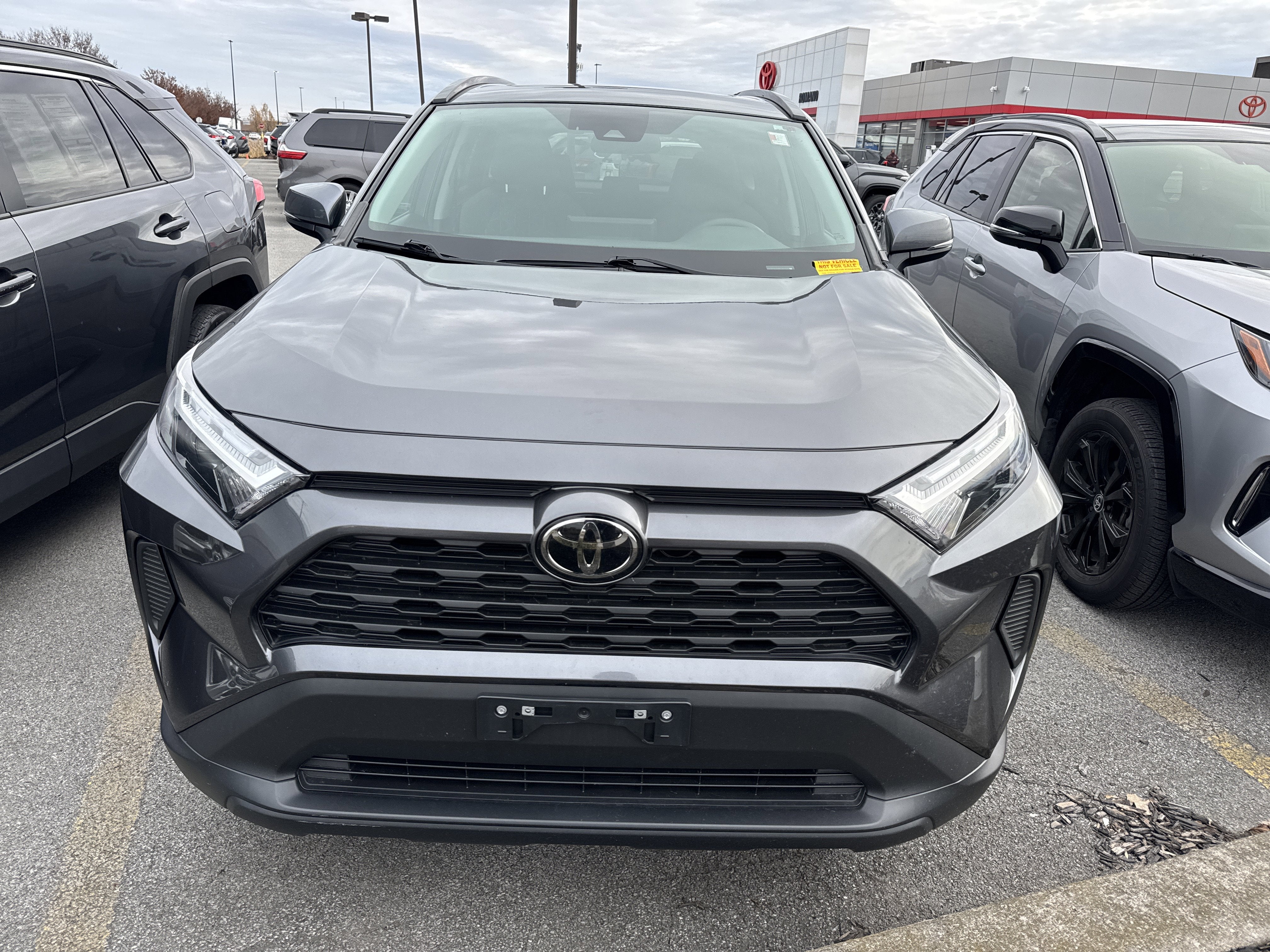 2023 Toyota RAV4 XLE