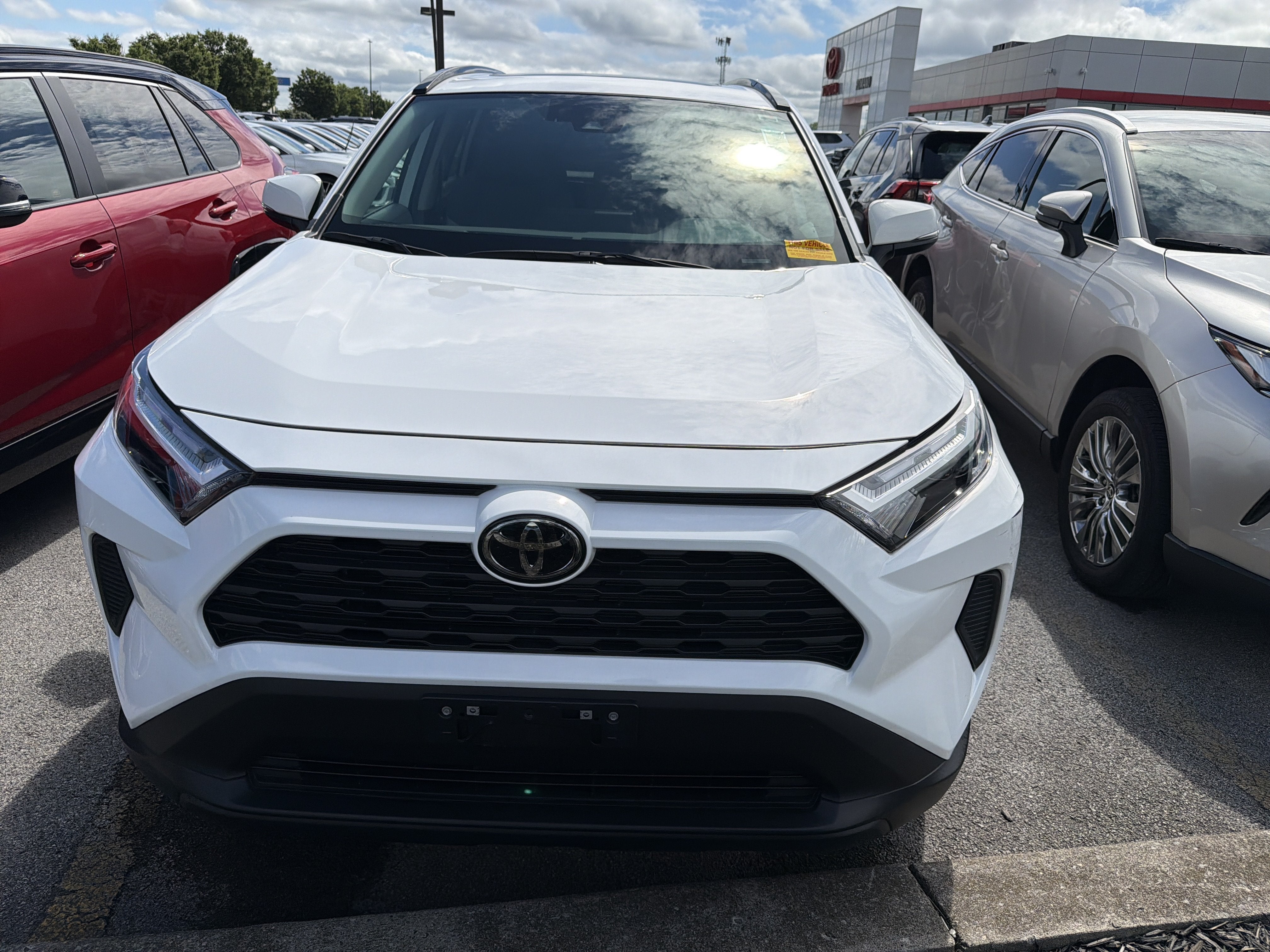 2024 Toyota RAV4 XLE