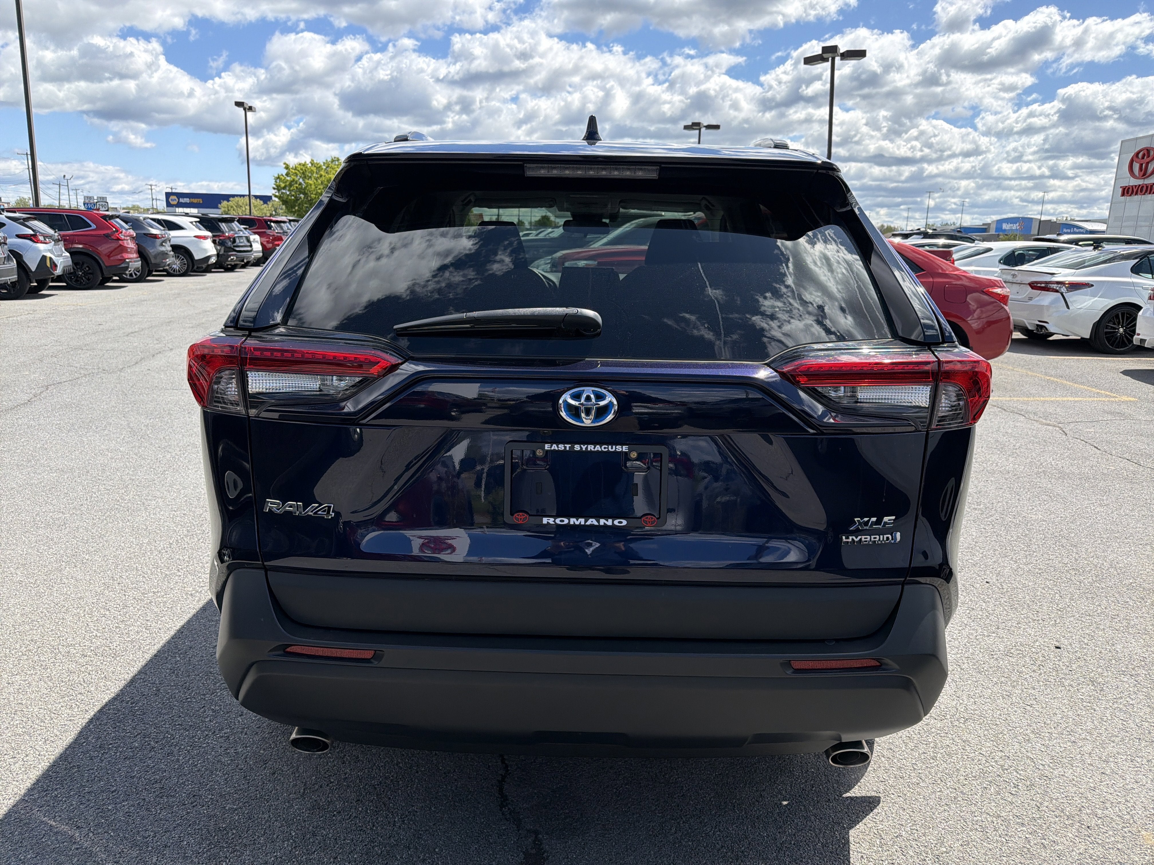 2020 Toyota RAV4 Hybrid XLE