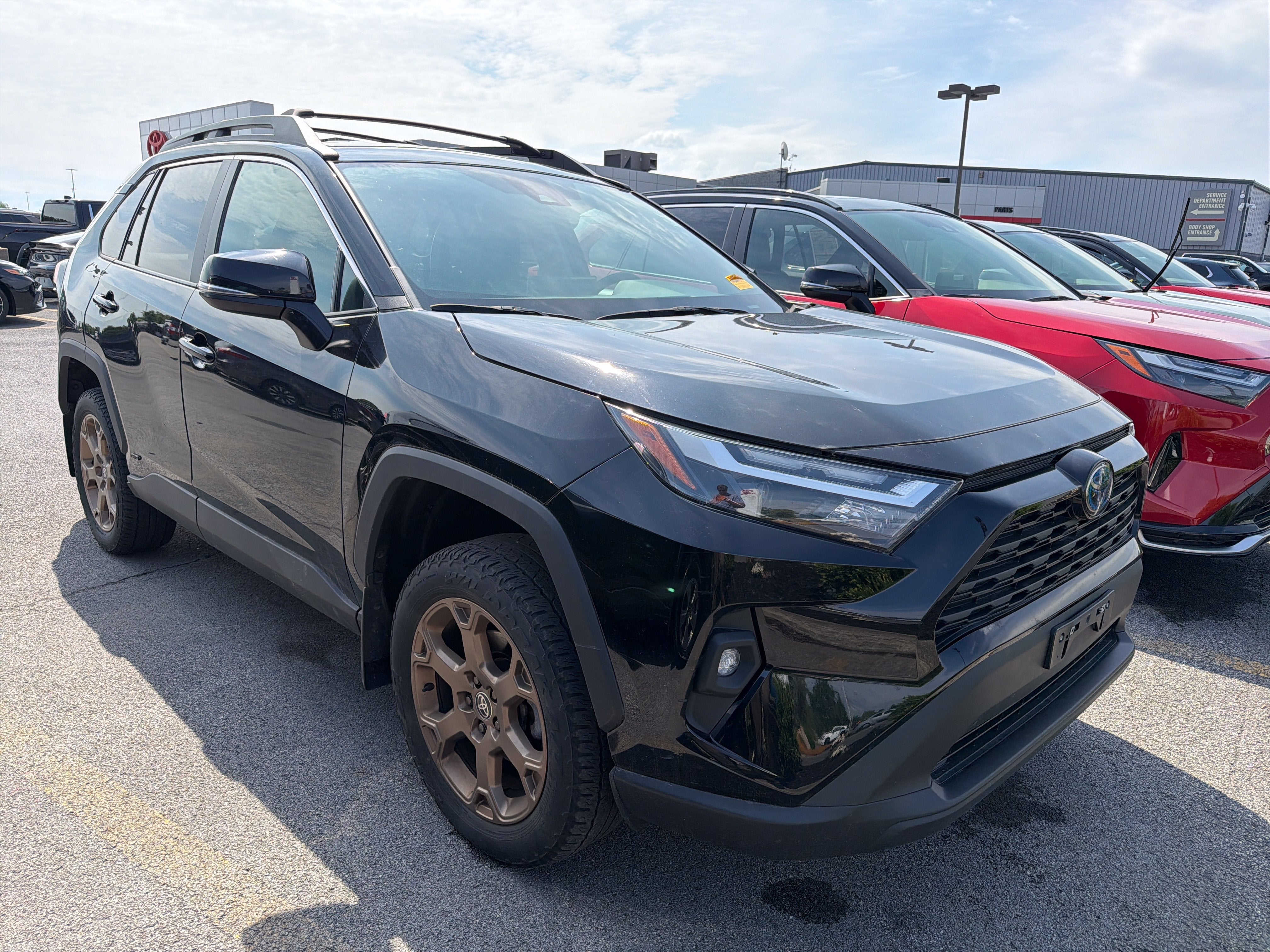 2023 Toyota RAV4 Hybrid Woodland