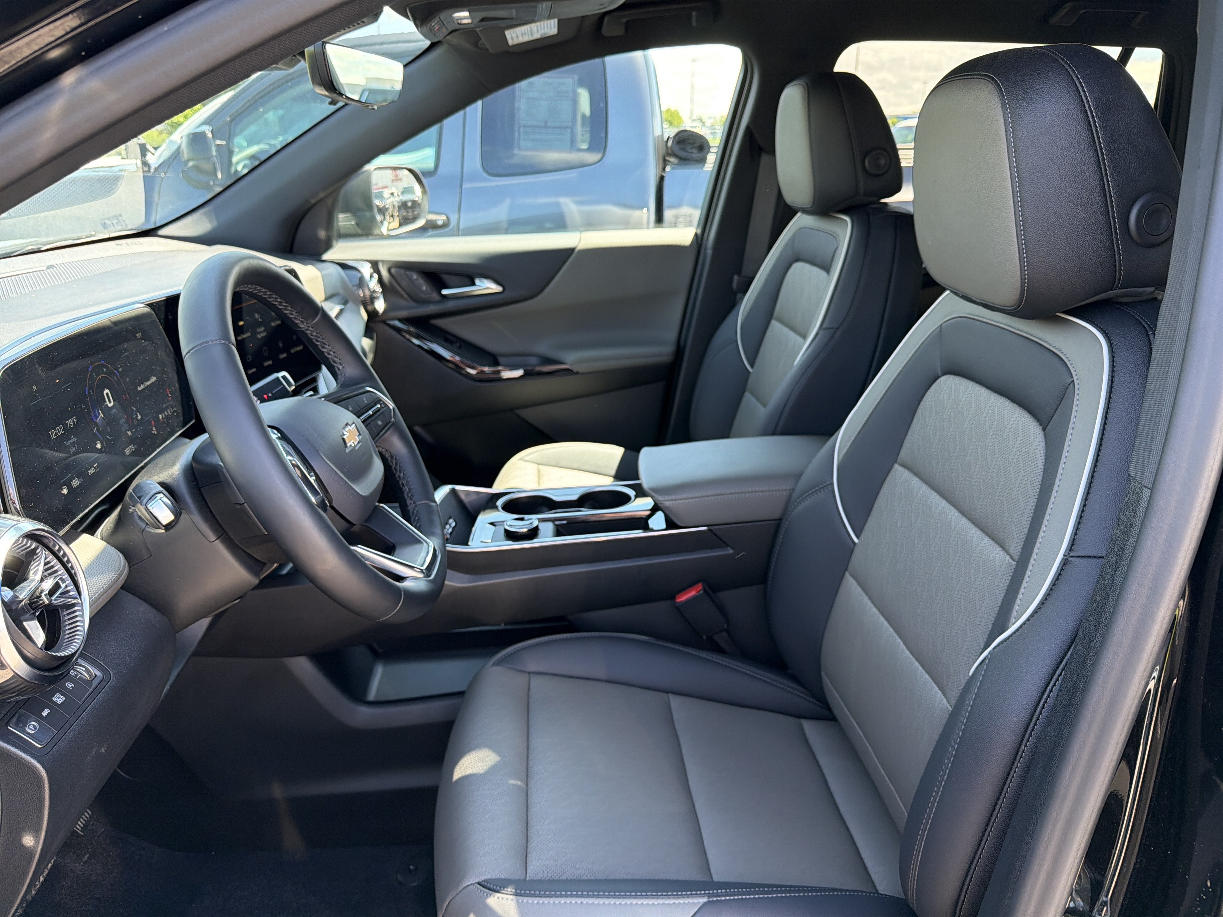 2026 Chevrolet Equinox AWD LT