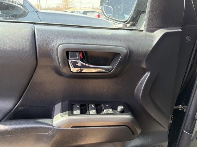 2023 Toyota Tacoma 4WD TRD Off Road