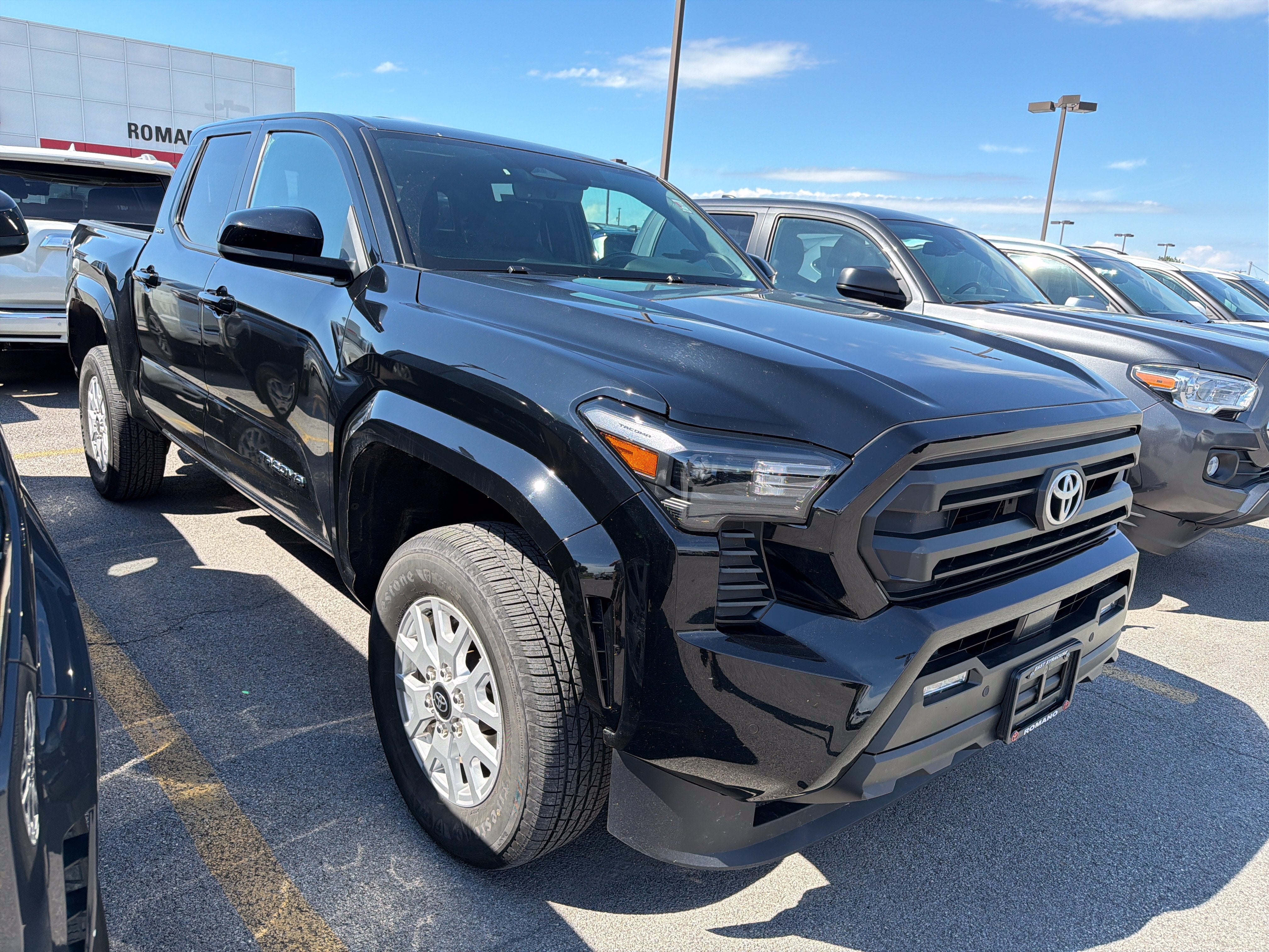 2024 Toyota Tacoma 4WD SR5