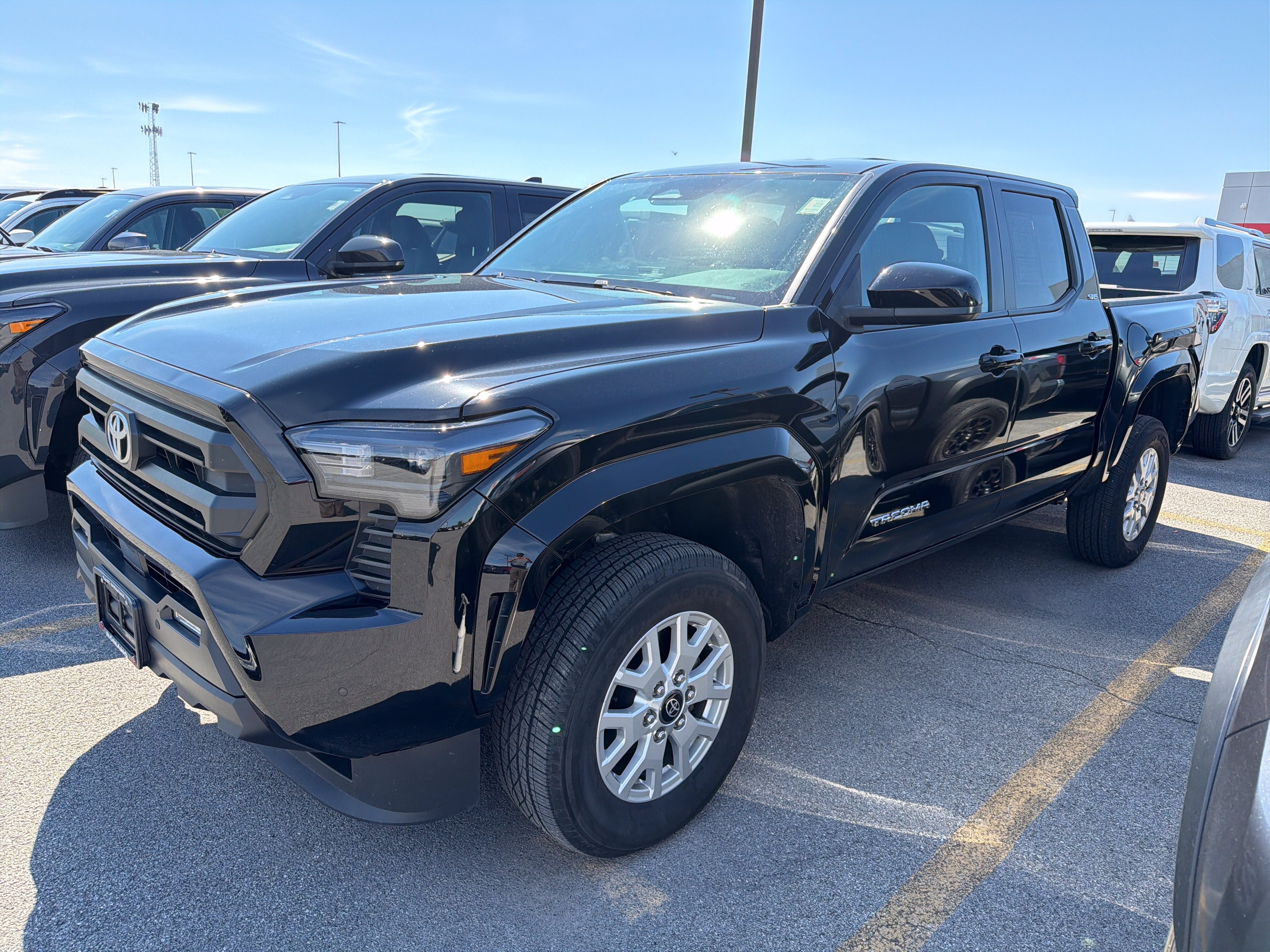 2024 Toyota Tacoma 4WD SR5