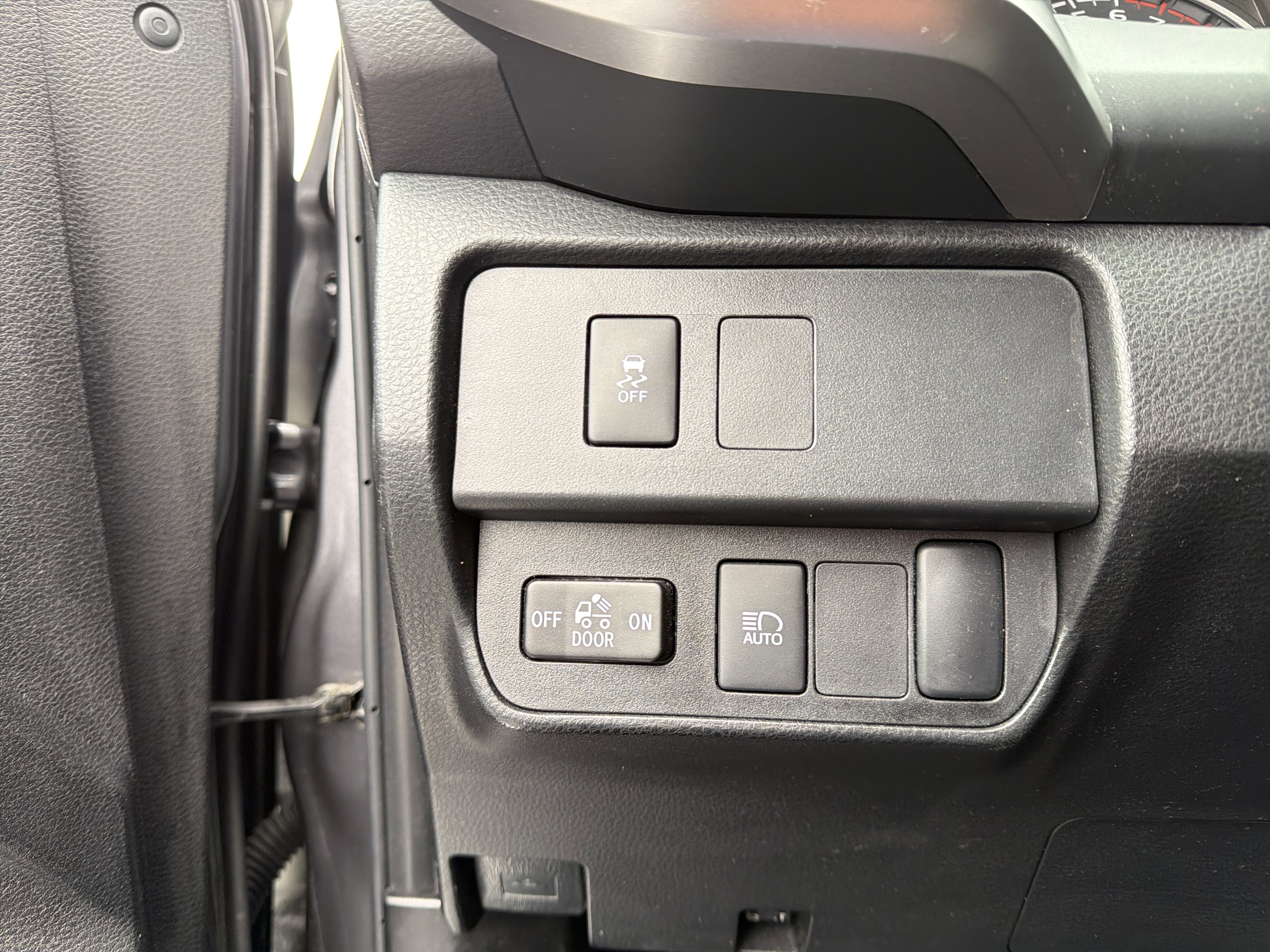 2023 Toyota Tacoma 4WD SR5