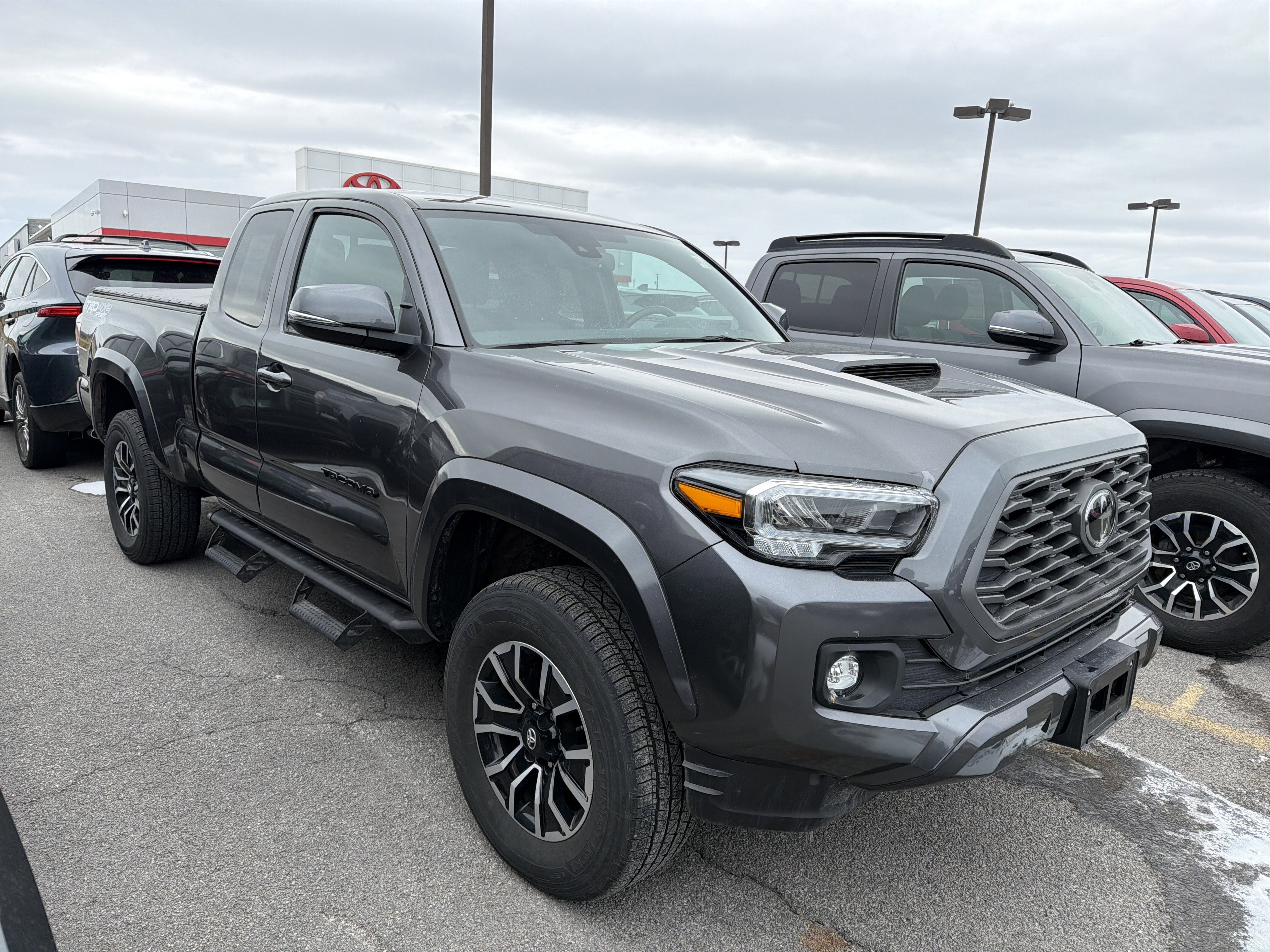 2022 Toyota Tacoma 4WD TRD Sport
