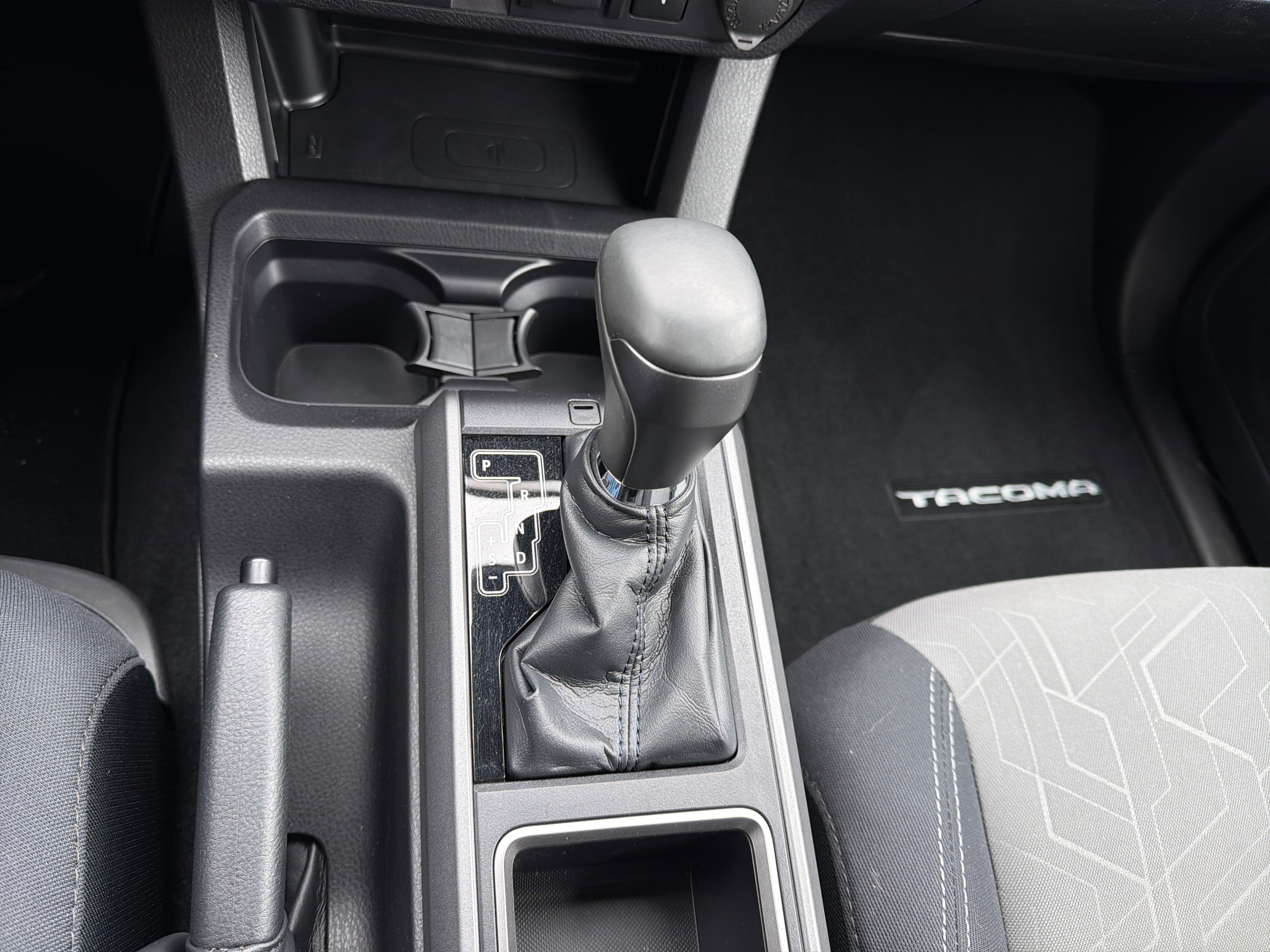 2022 Toyota Tacoma 4WD TRD Sport