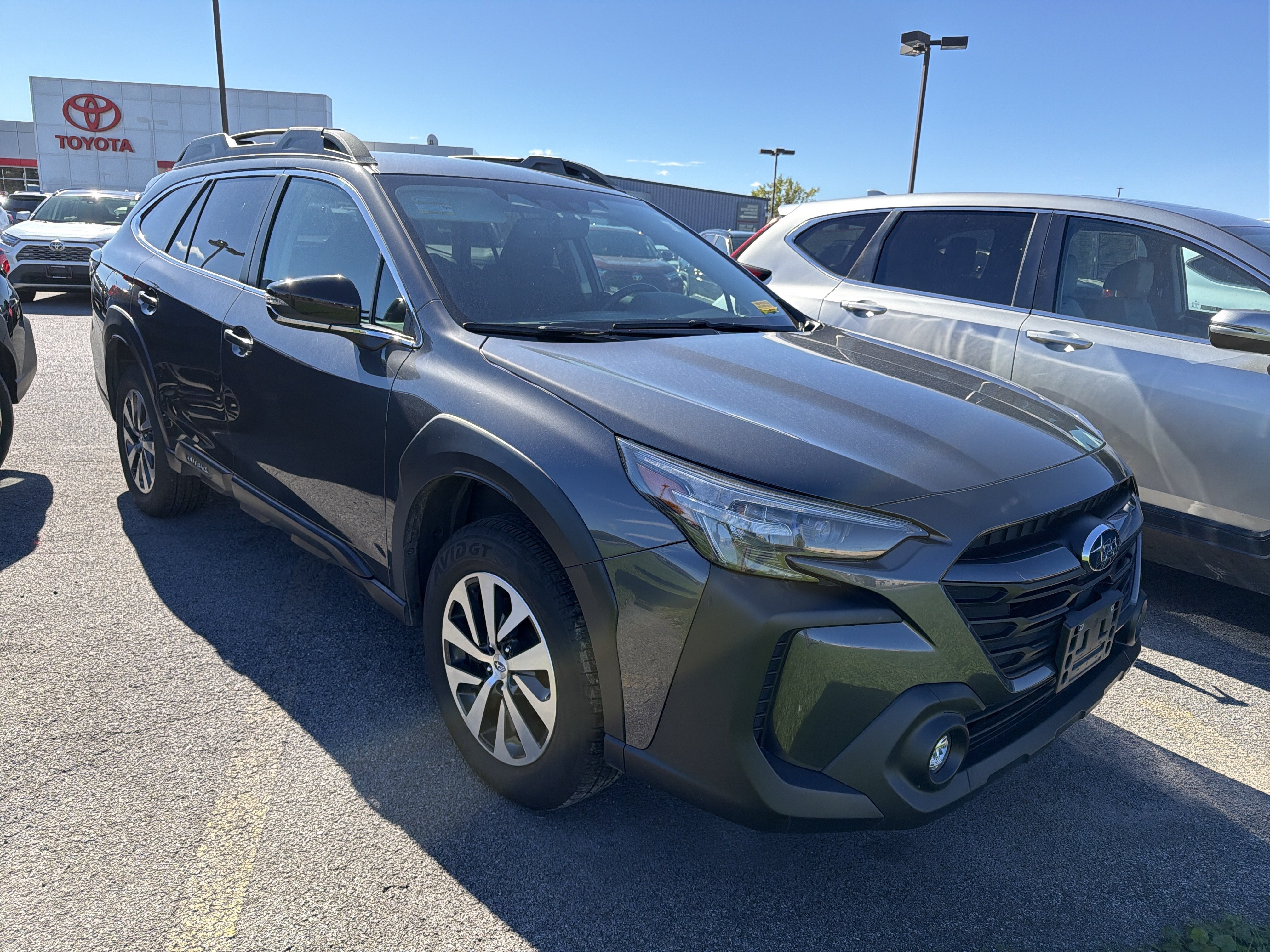 2024 Subaru Outback Premium