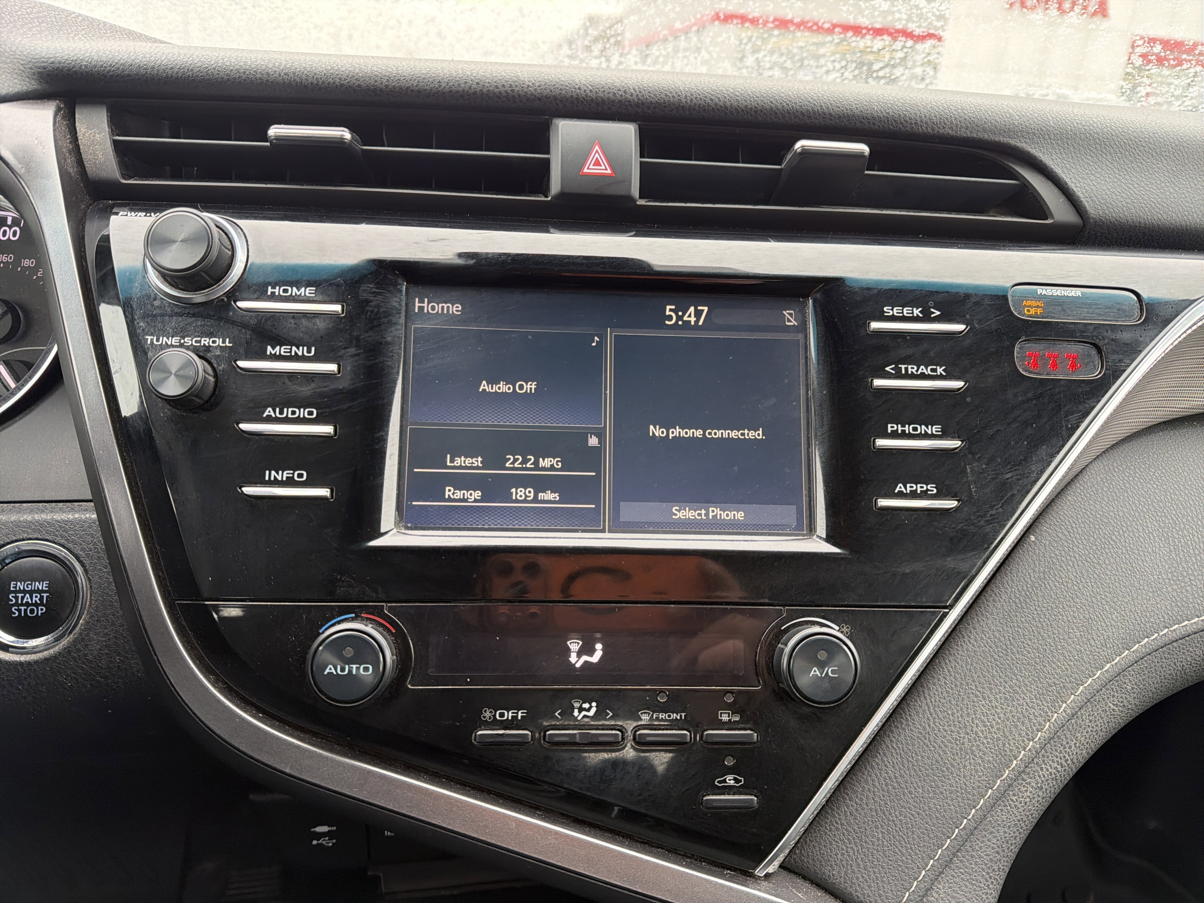 2018 Toyota Camry SE